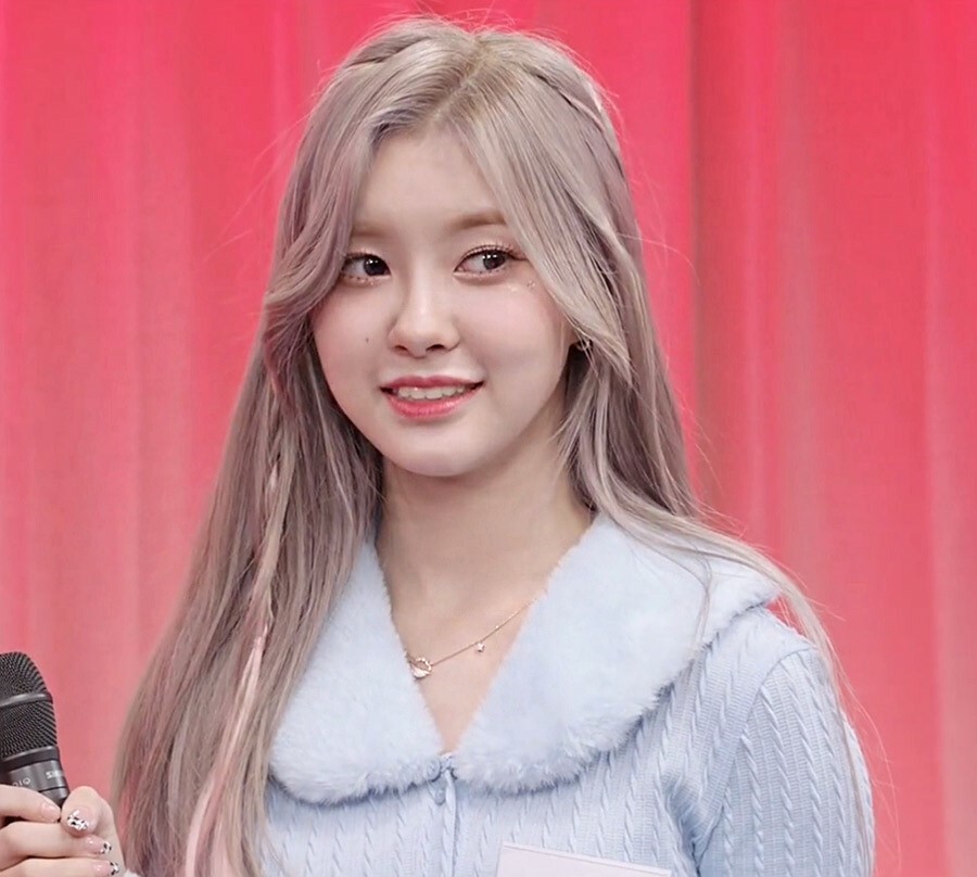 韓國WING BLING授權 神秘銀河極光水晶項鍊(Kep1er 多娟同款)