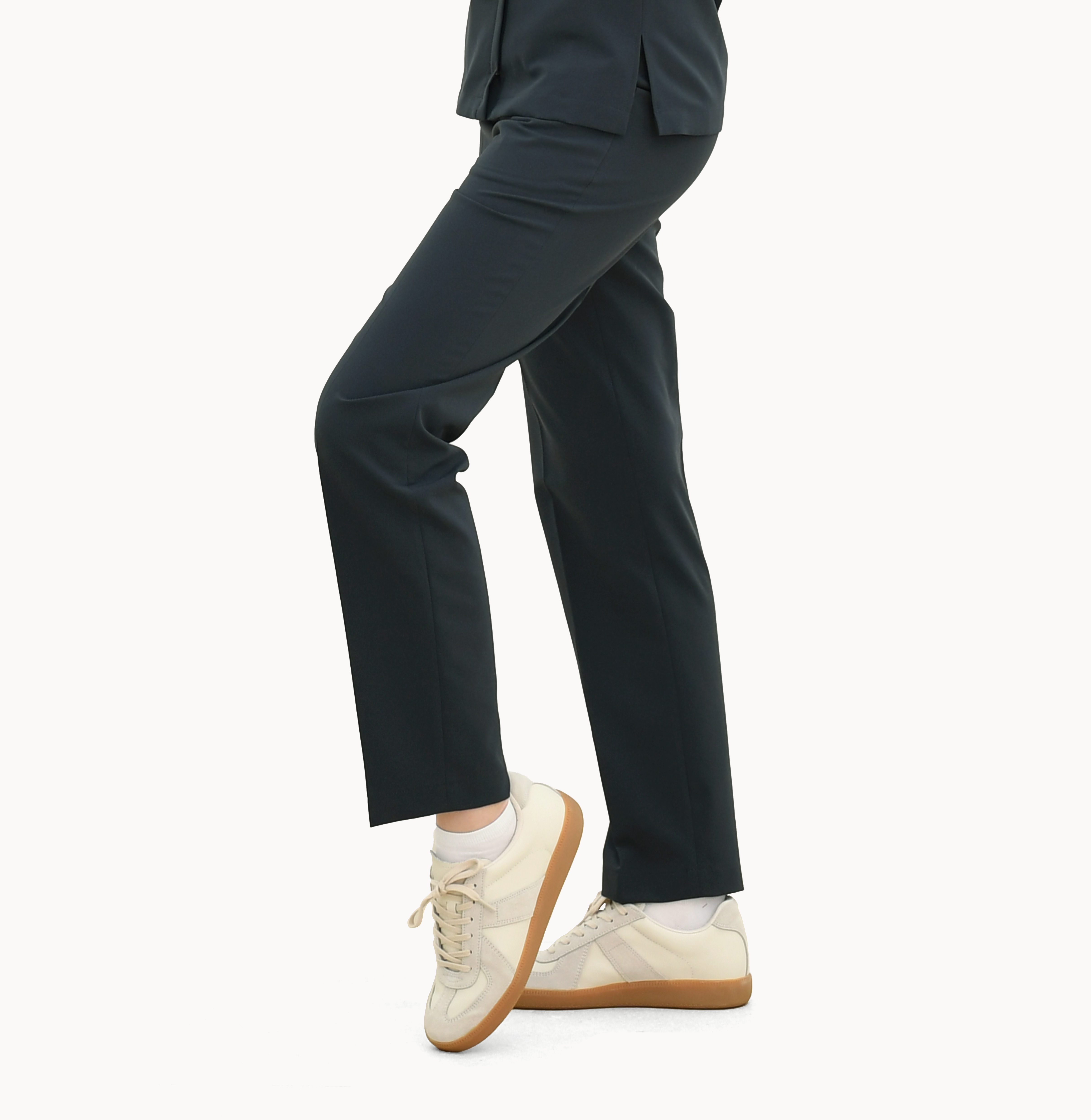 20609 EASYLIGHT 女款鈕扣長褲 隕石灰