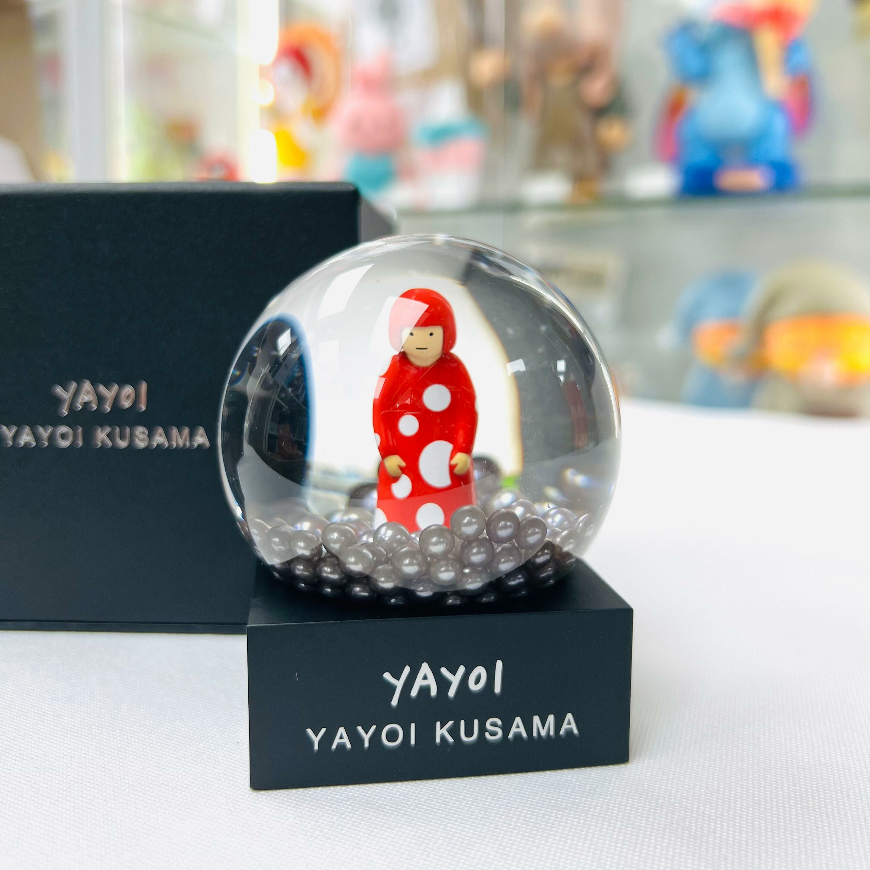 Yayoi Kusama Snow Globe - YAYOI