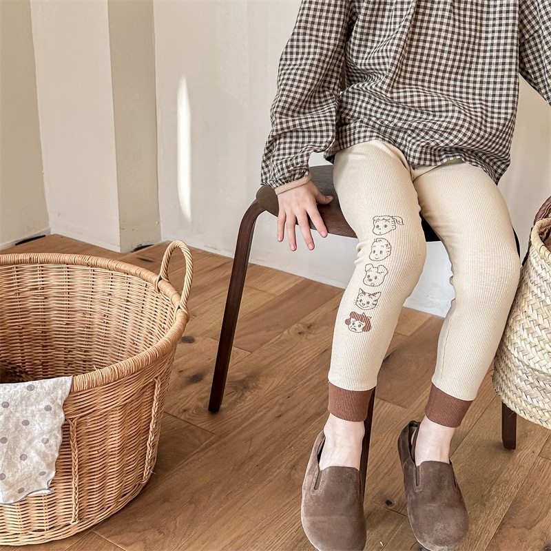 三色塗鴉感內搭褲