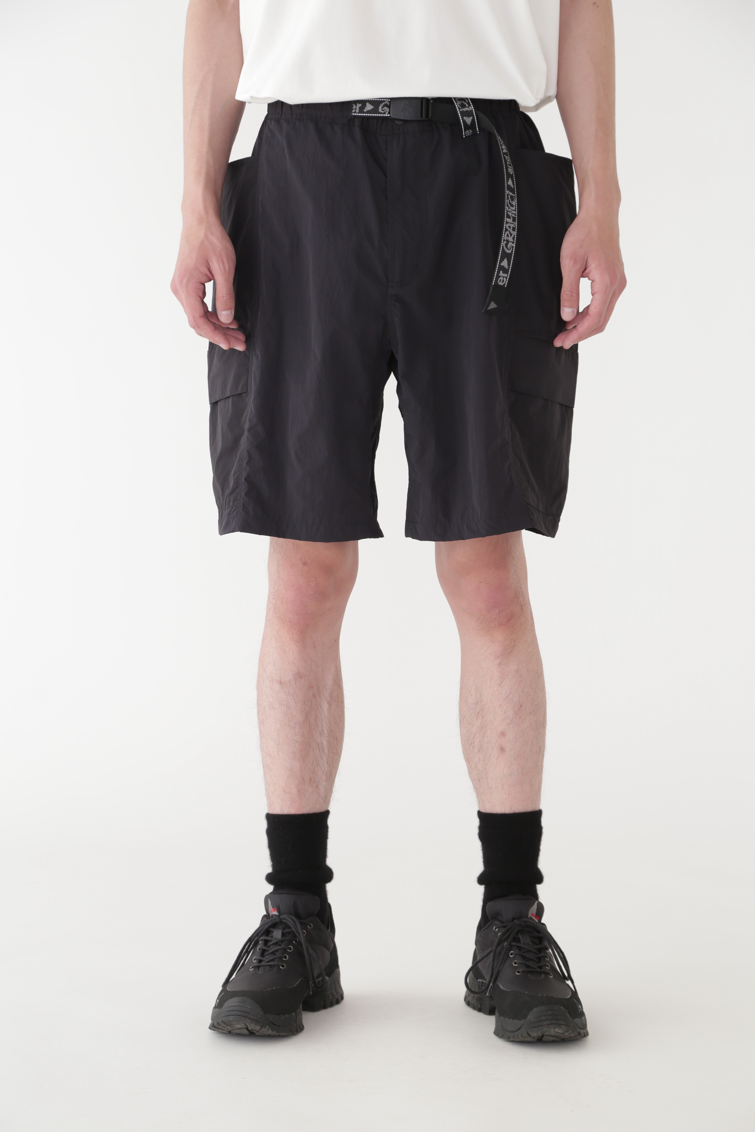 GRAMICCI x AND WANDER｜PATCHWORK WIND SHORT "Black"