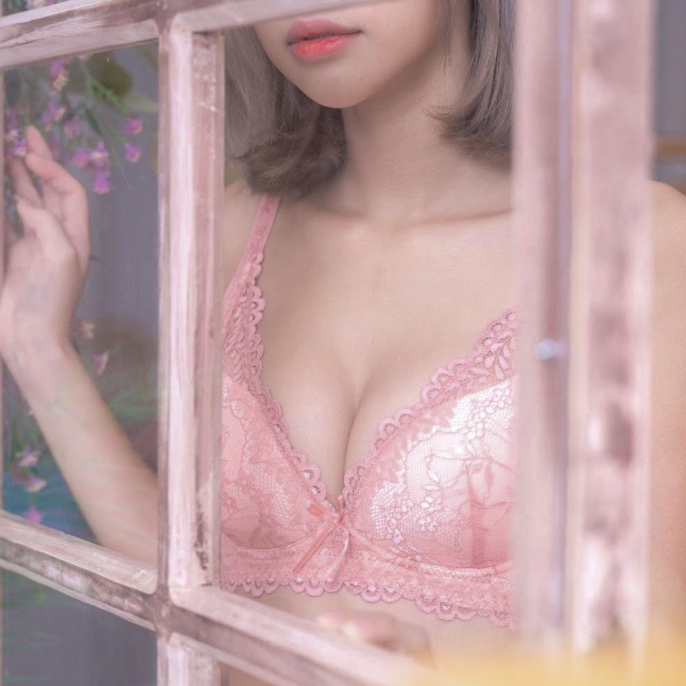 晝夜精靈。墜入甜甜愛戀。copy.lo分享-無鋼圈熱銷排行NO.1內衣 A.B.C.D罩