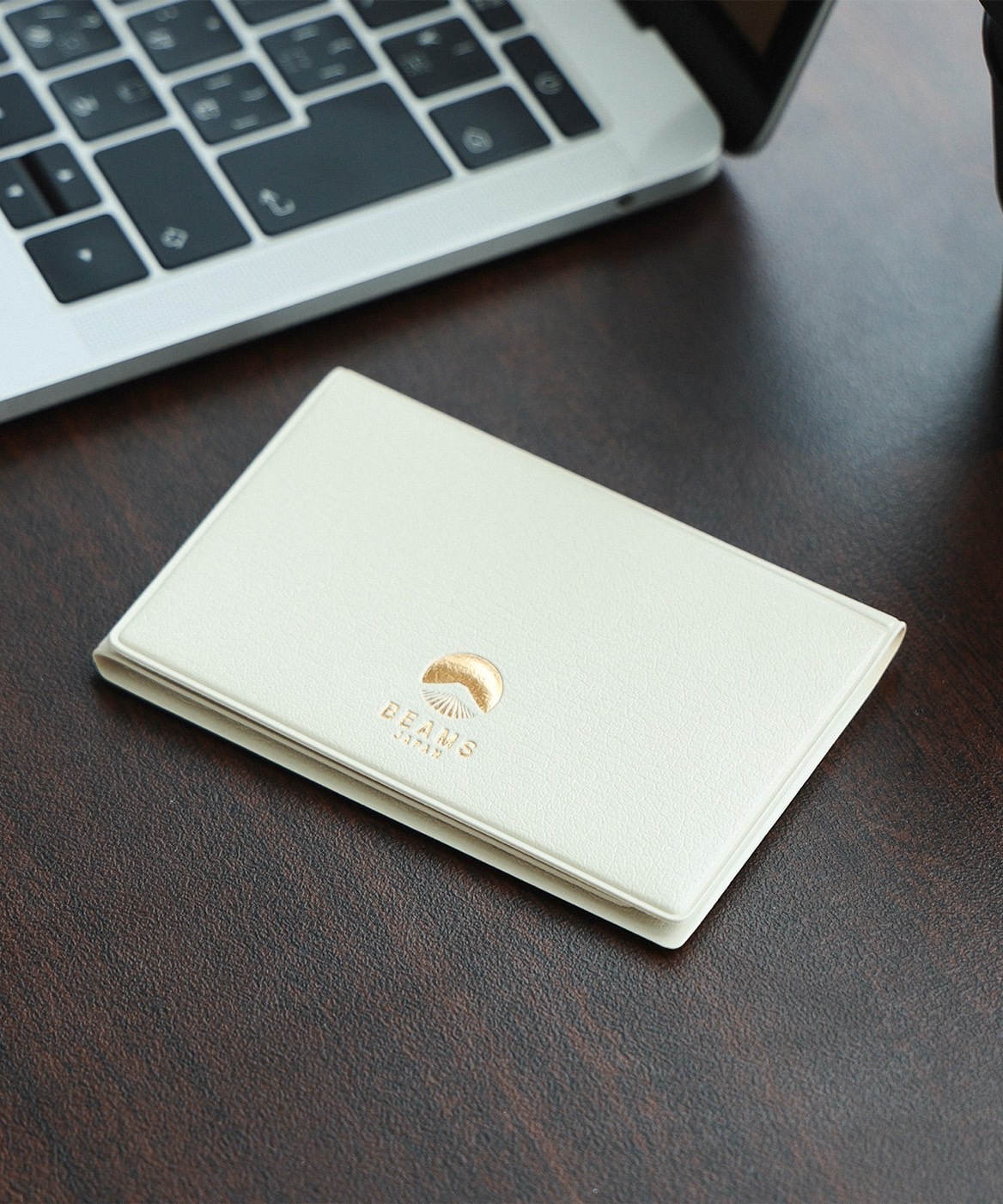 iSNEAKERS | Beams Japan 燙金卡夾