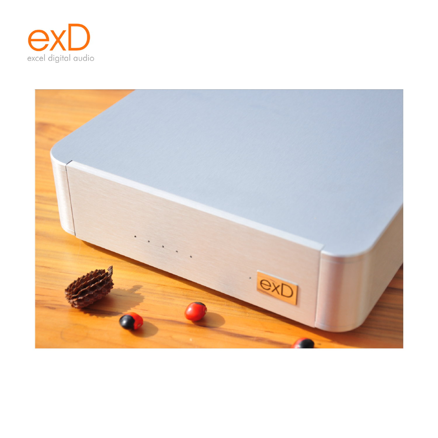 exD konNET / konNET-k 音響級網路交換器