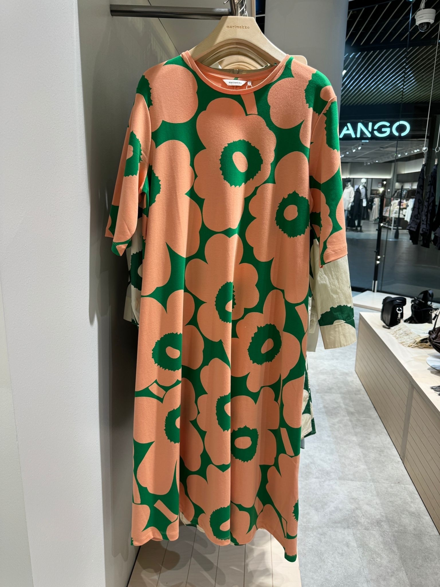 代購現貨 | marimekko 橙綠色Unikko 連身裙 Tangentti Unikko