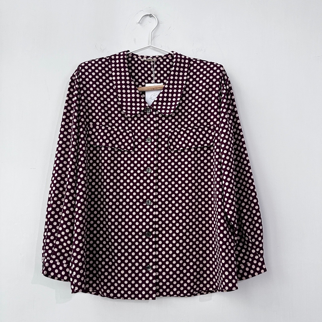 日本製酒紅配白色波點上衣