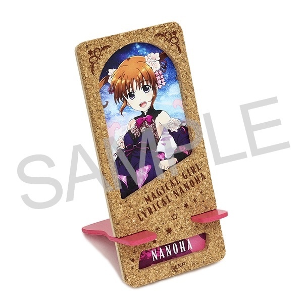 MOVIC 預訂2024/5月 魔法少女リリカルなのは　木製モバイルスタンド リリカルファンタジーVer.