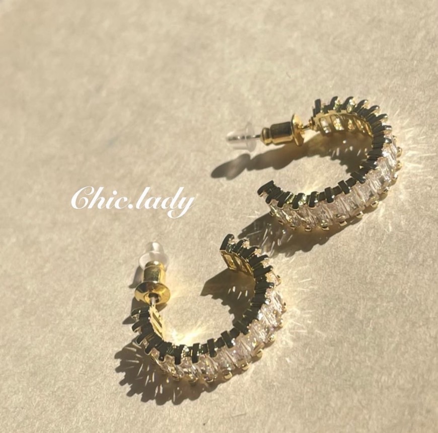 Earrings | 法式方排鑽