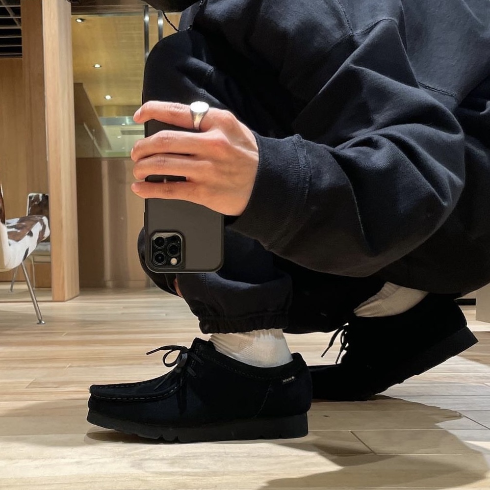 靴 UK10 Clarks Wallabee GORE-TEX Black ゴアテックス搭載シューズでどんな天候でも快適に。 -Clarks