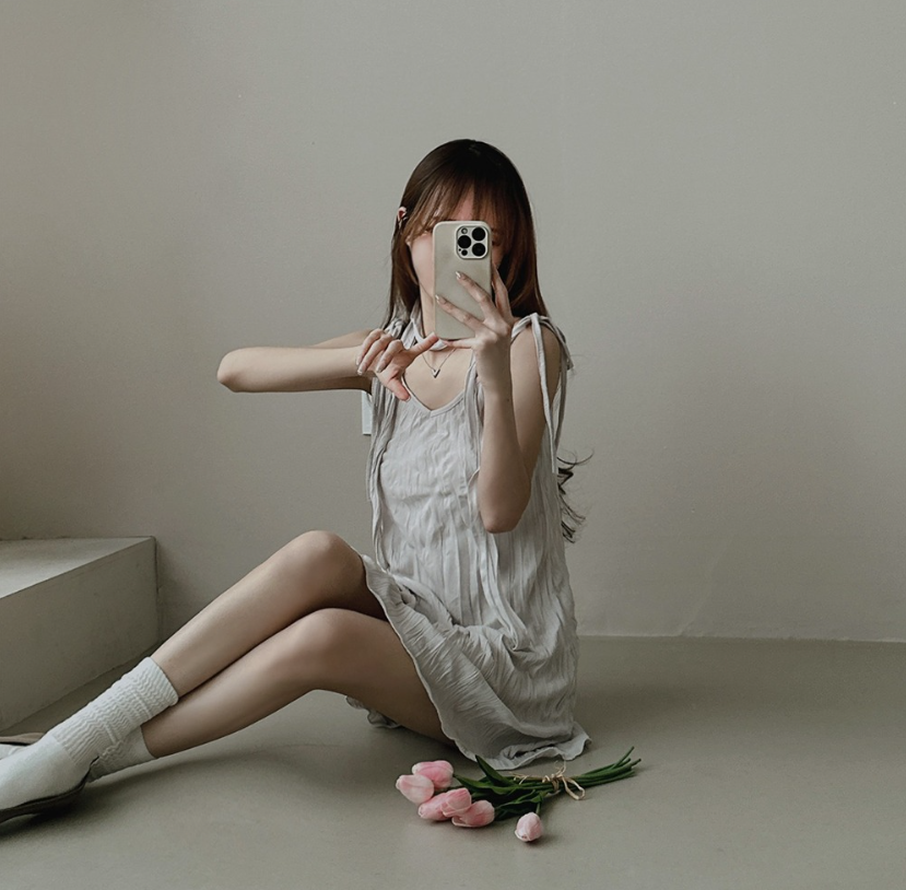 吊帶連身裙