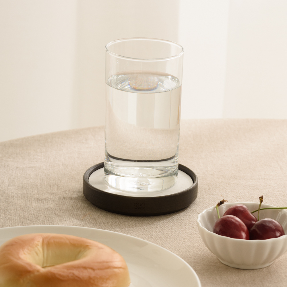 TRIVI 珪藻土杯墊，讓水珠不會落在桌面