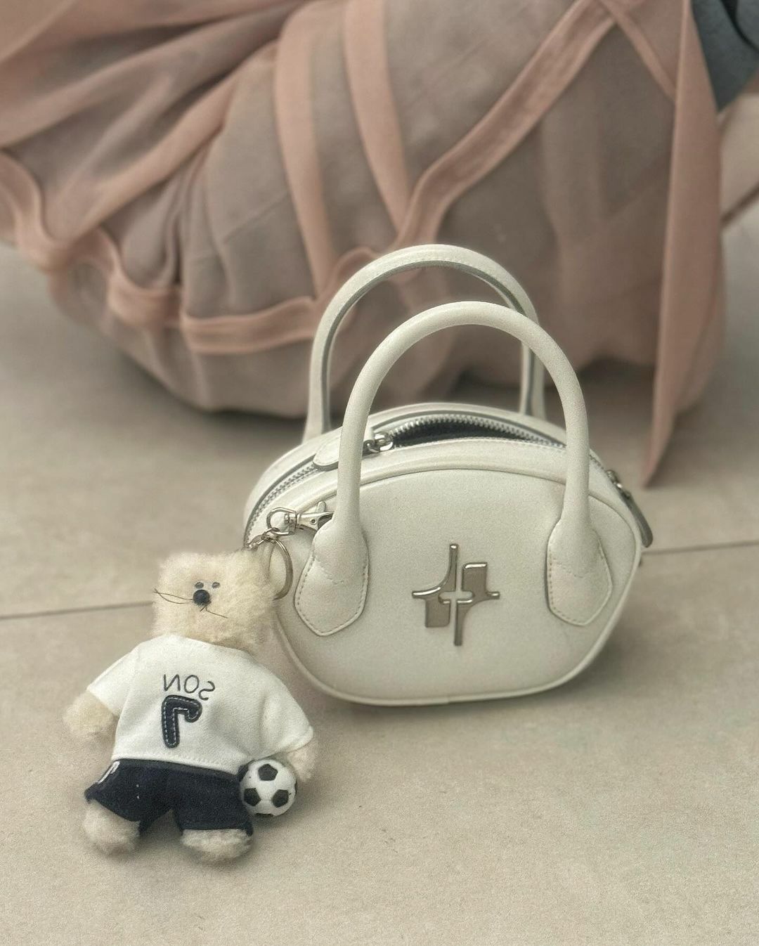 #現貨供應 新logo  FIND KAPOOR MINI ILA BAG 18