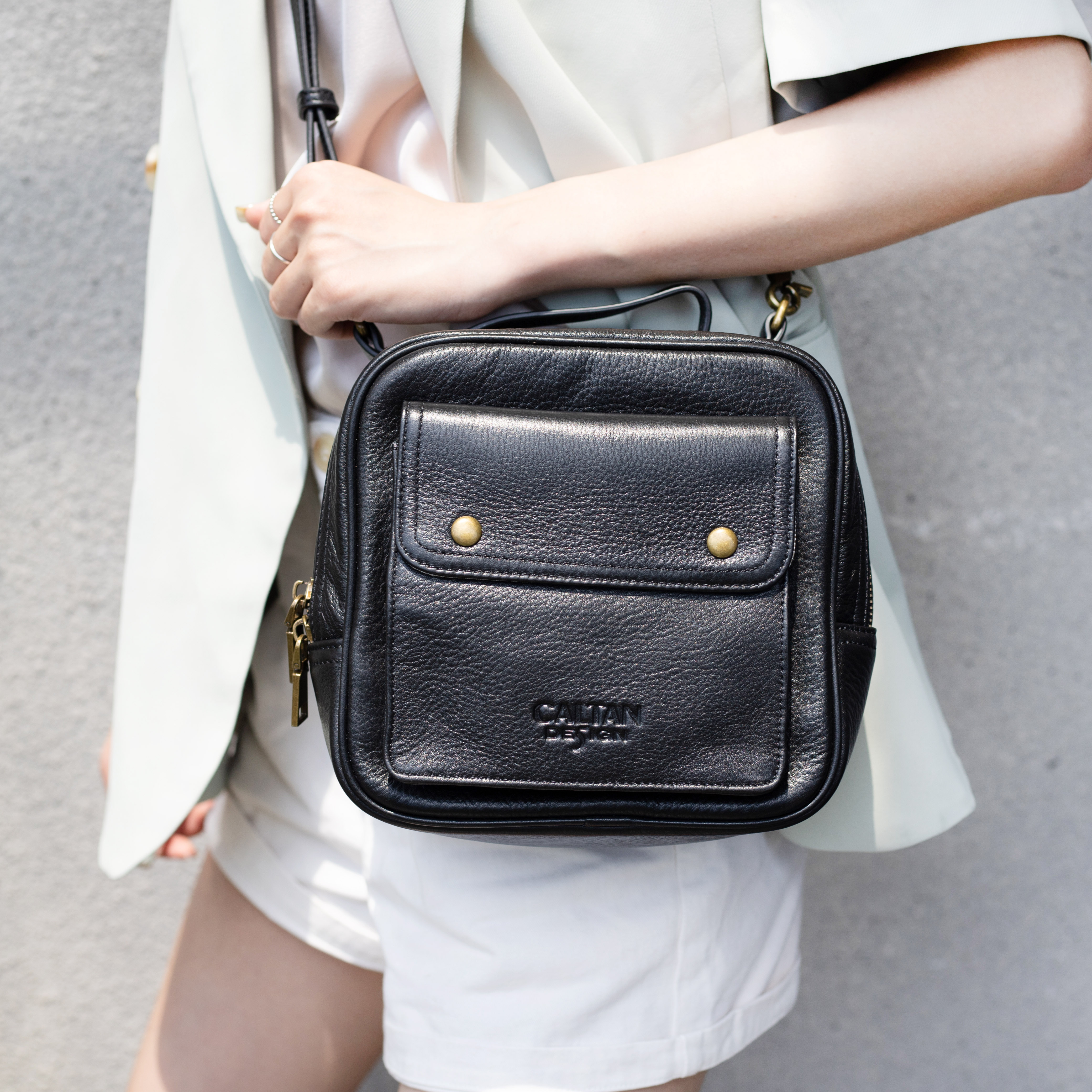 真皮都會時尚風吐司包手提/側背/後背包-兩色(234005)