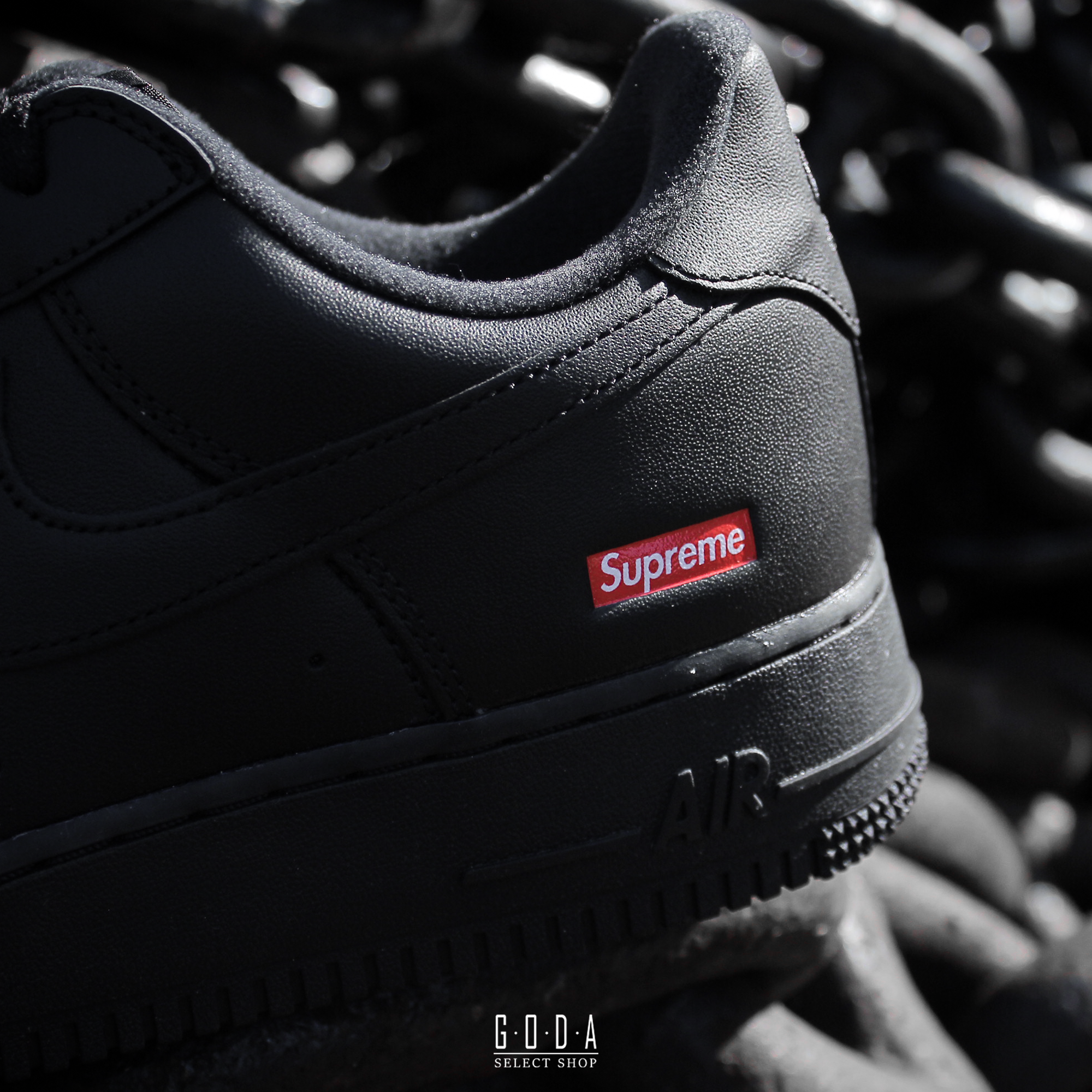 Supreme X Nike Air Force 1 07 聯名款 黑色 CU9225-001