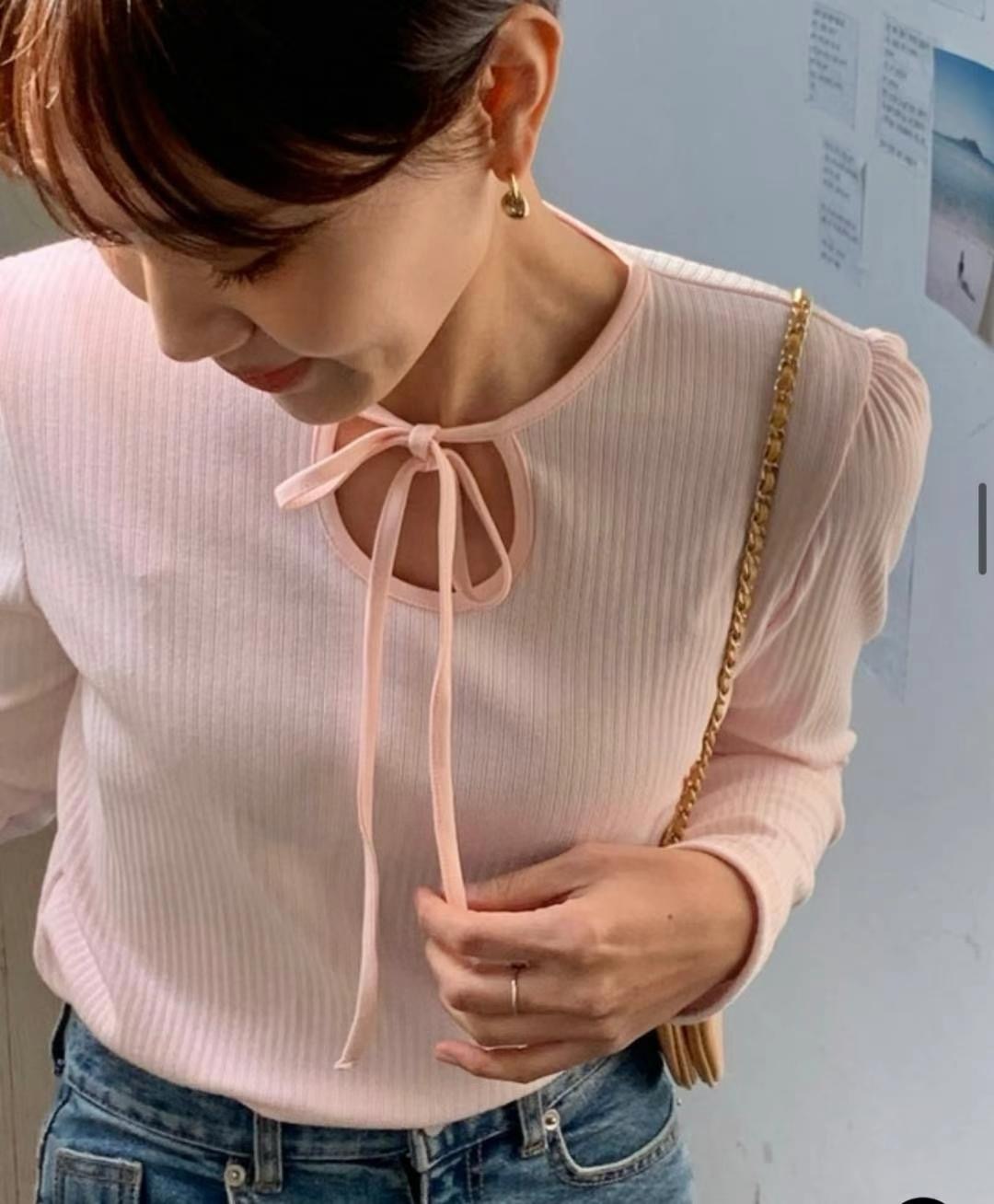 百搭氣質蝴蝶結圓領T上衣