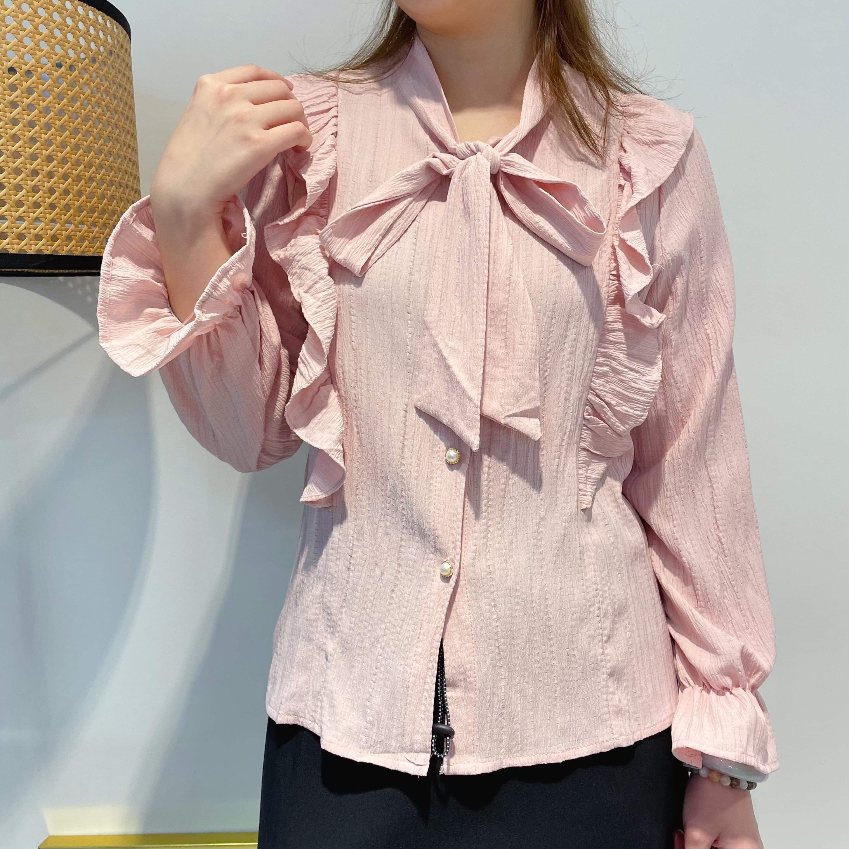 領位綁結Ruffle束袖壓紋TOP