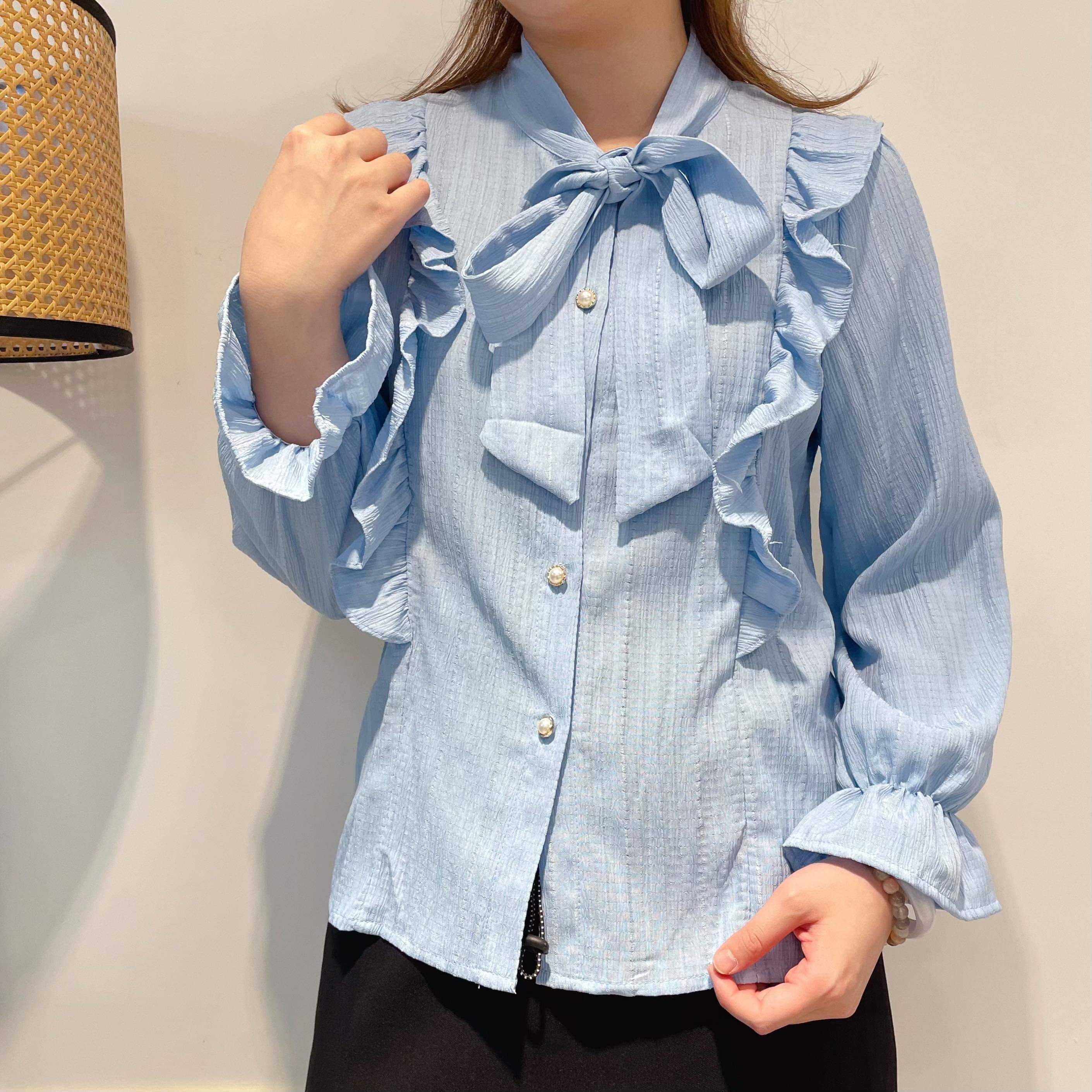 領位綁結Ruffle束袖壓紋TOP