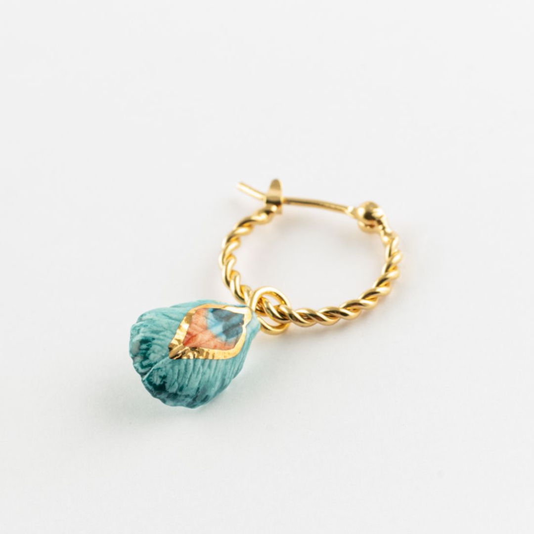 孔雀羽毛迷你圈型耳環-單只