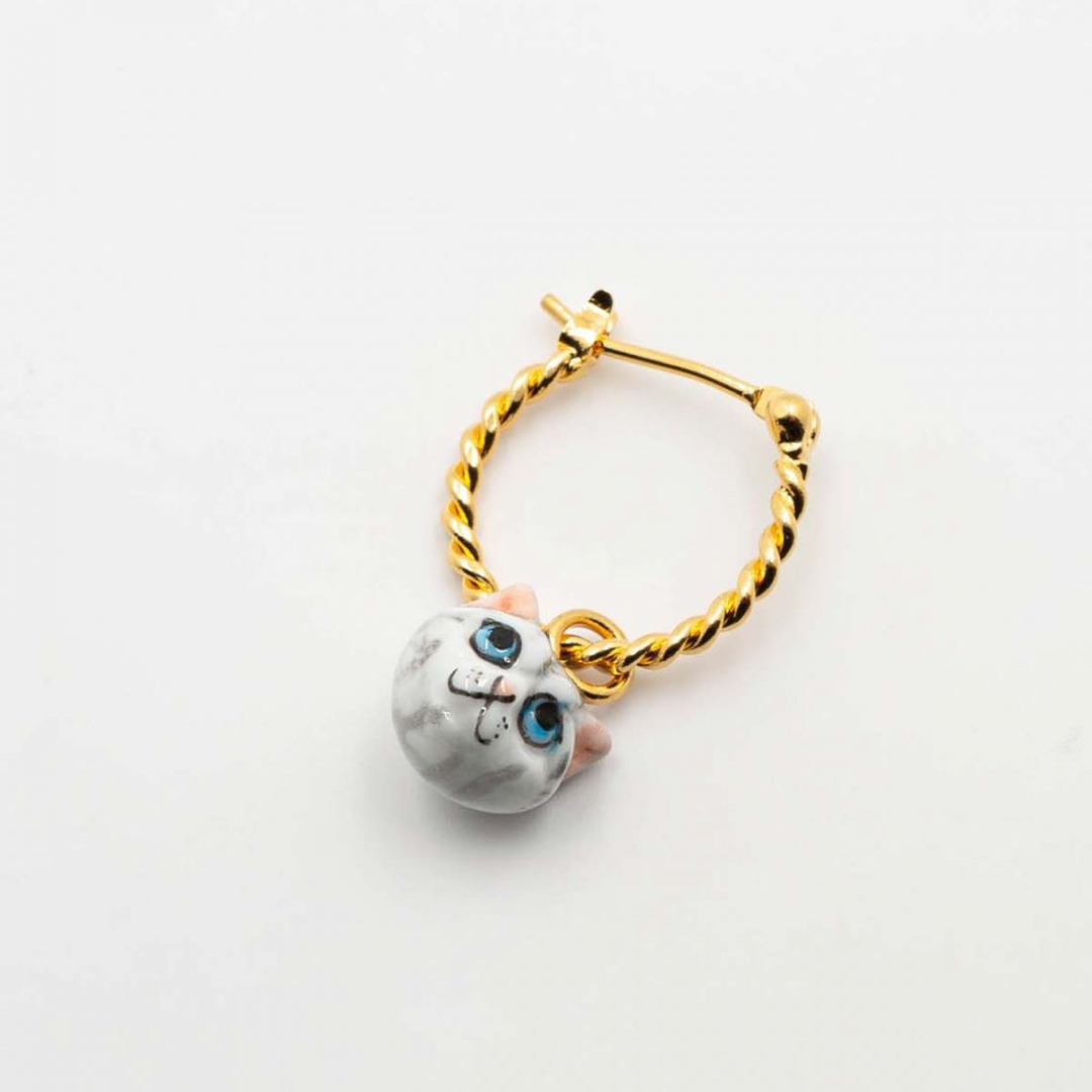 藍眼灰貓迷你圈型耳環-單只