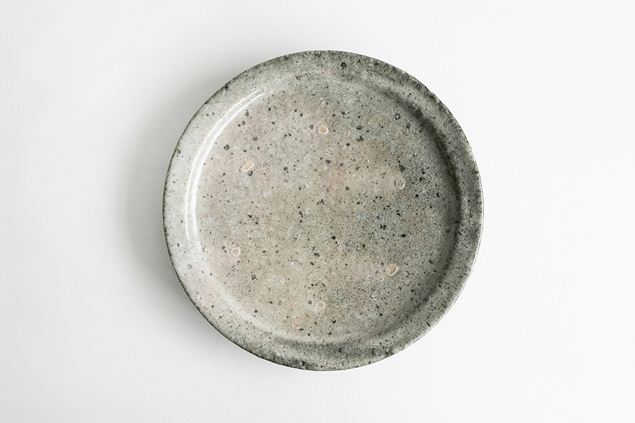 八田亨-白掛邊皿(Ｍ)