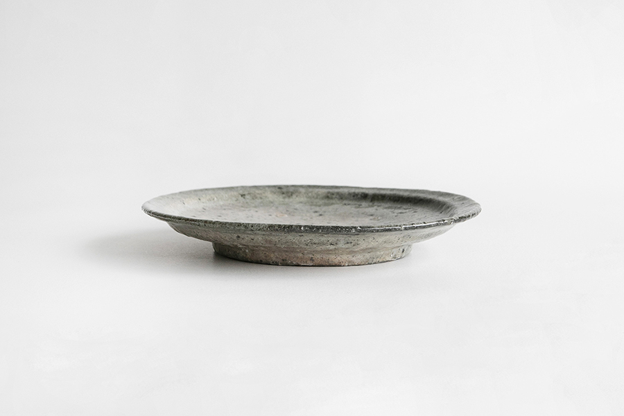 八田亨-白掛邊皿(Ｍ)