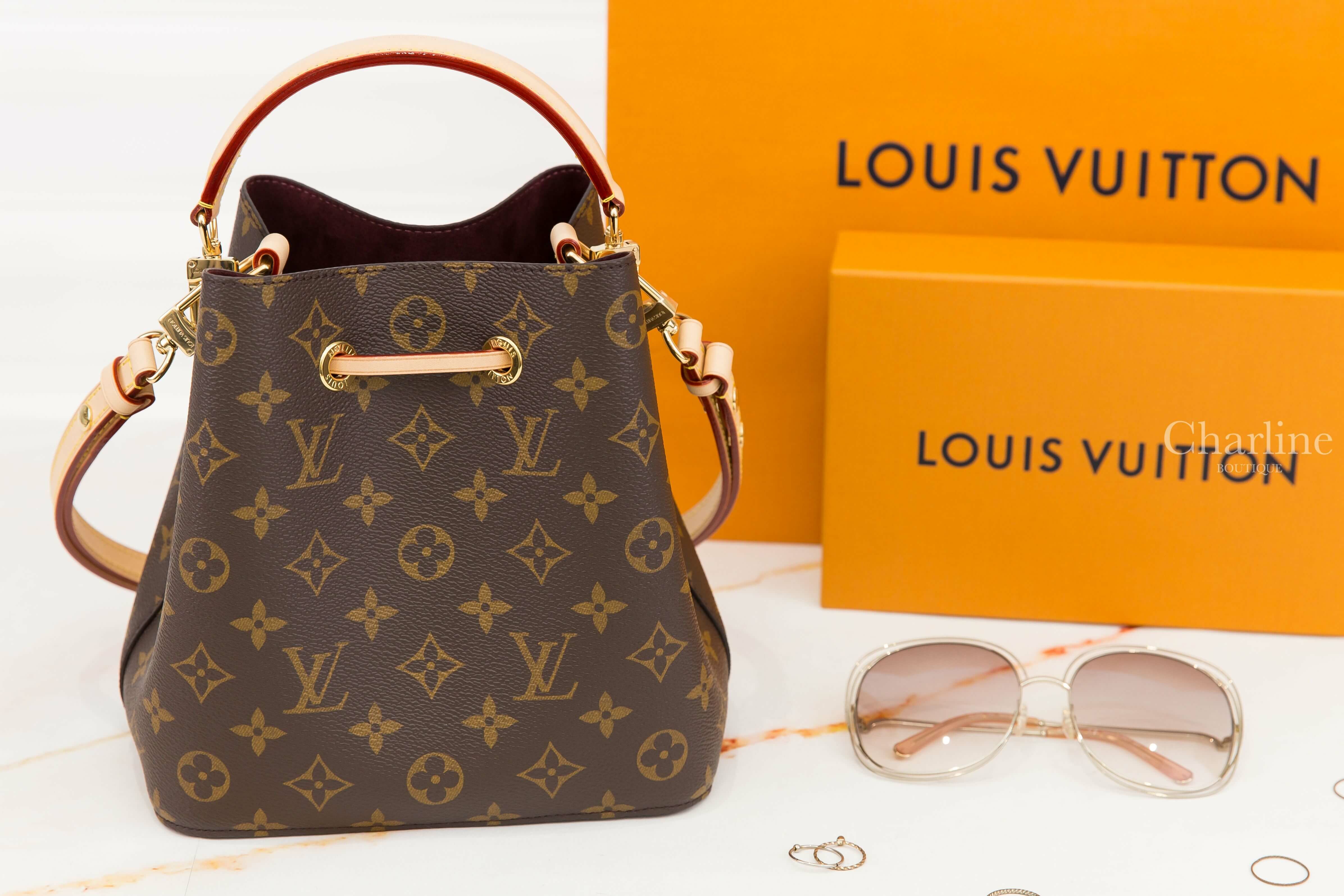 Louis Vuitton Néonoé BB Bag 咖啡色老花帆布與酒紅內裡小型手提水桶肩背包-Charline Boutique 精品代購