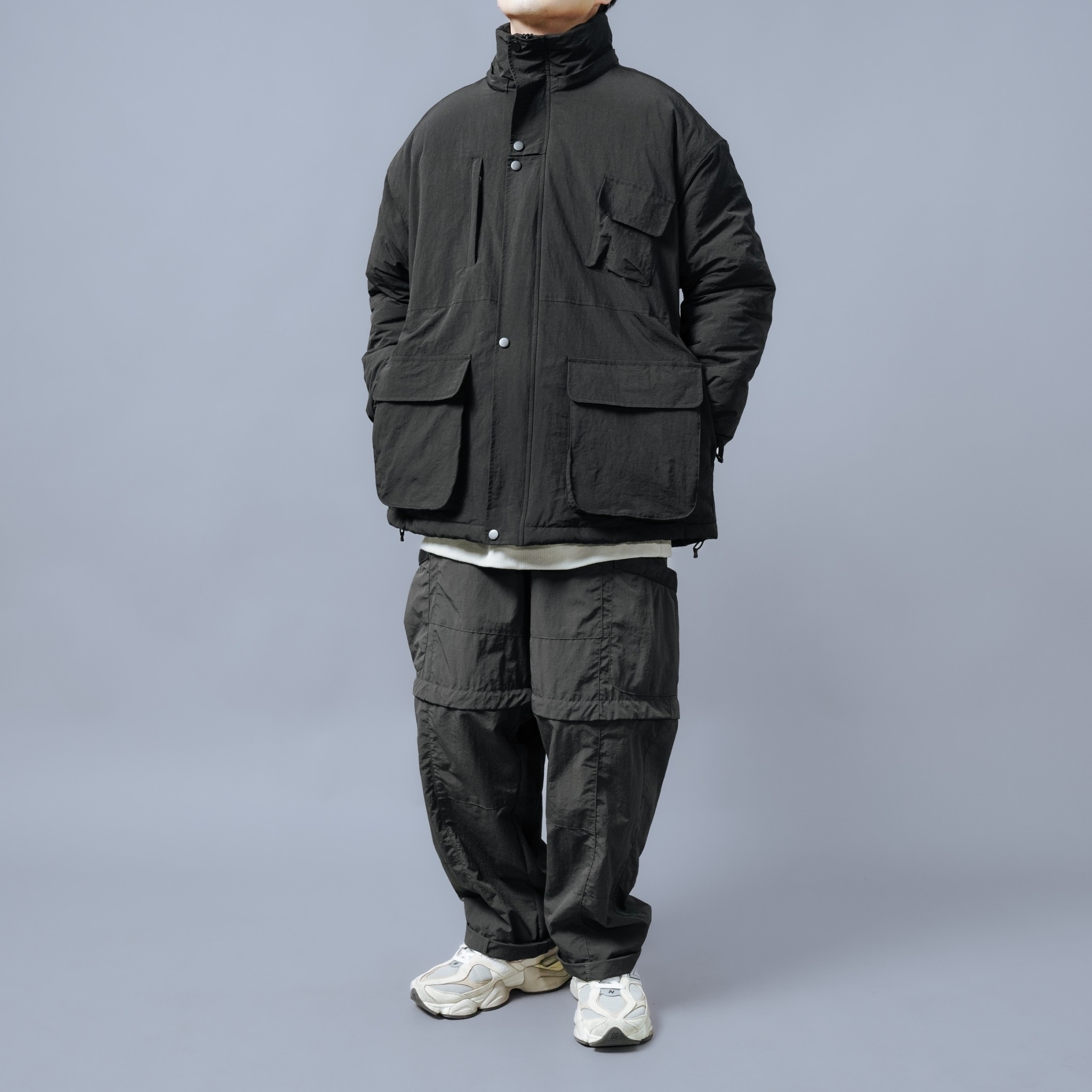 SBG 可拆卸連帽防潑水厚鋪棉多口袋工裝外套 SB0108