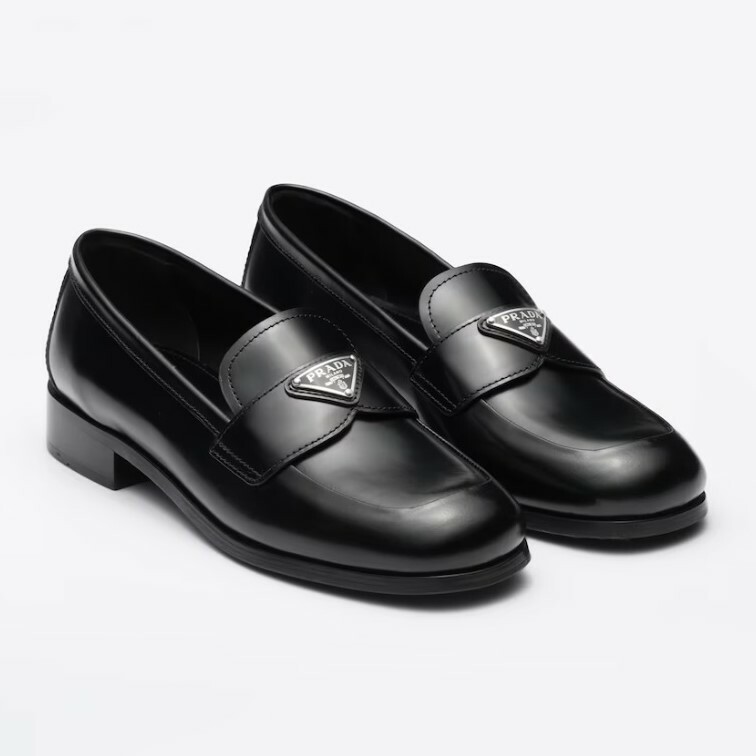 1MU0201-006 PRADA 拋光皮革無帶便鞋 黑色 #1D902M_055_F0002_F_B025 (S-NB-E)