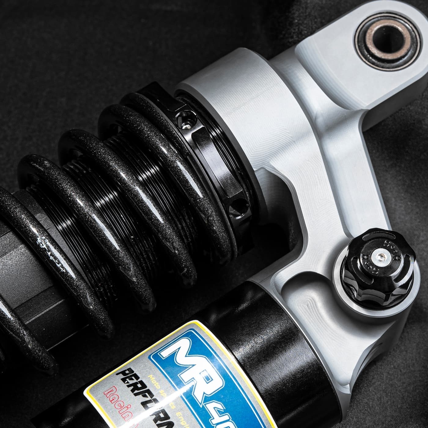 【MJP】後避震 後叉 避震器 MR401