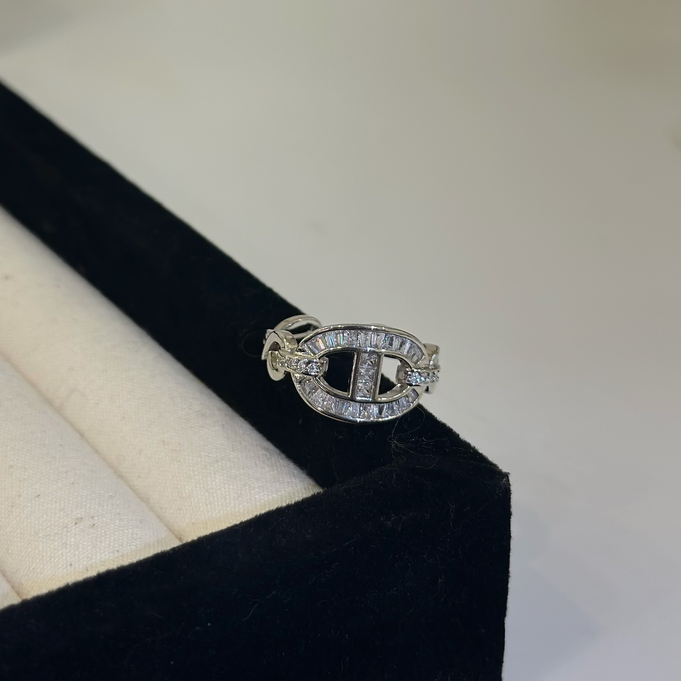 經歷．鋯石豬鼻調整戒