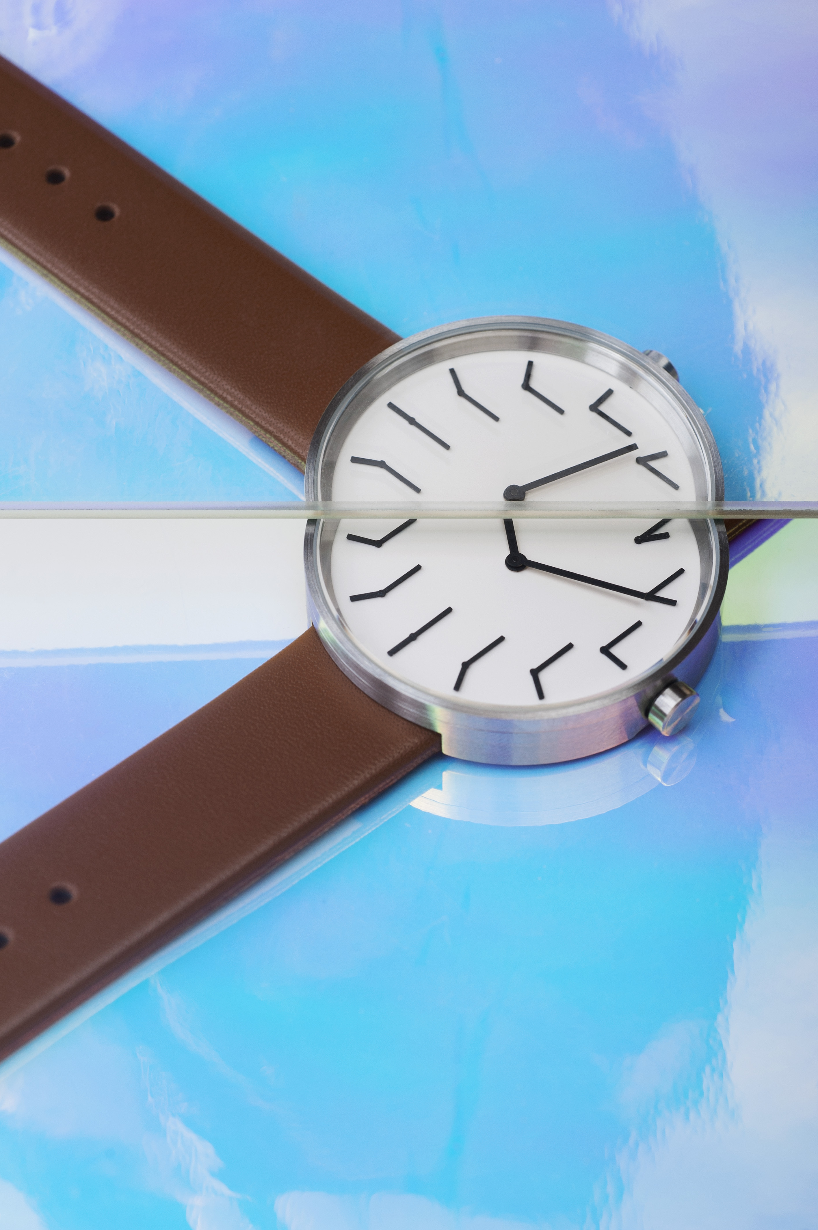 TTT#2.5 - New York - Redundant Watch - Silver