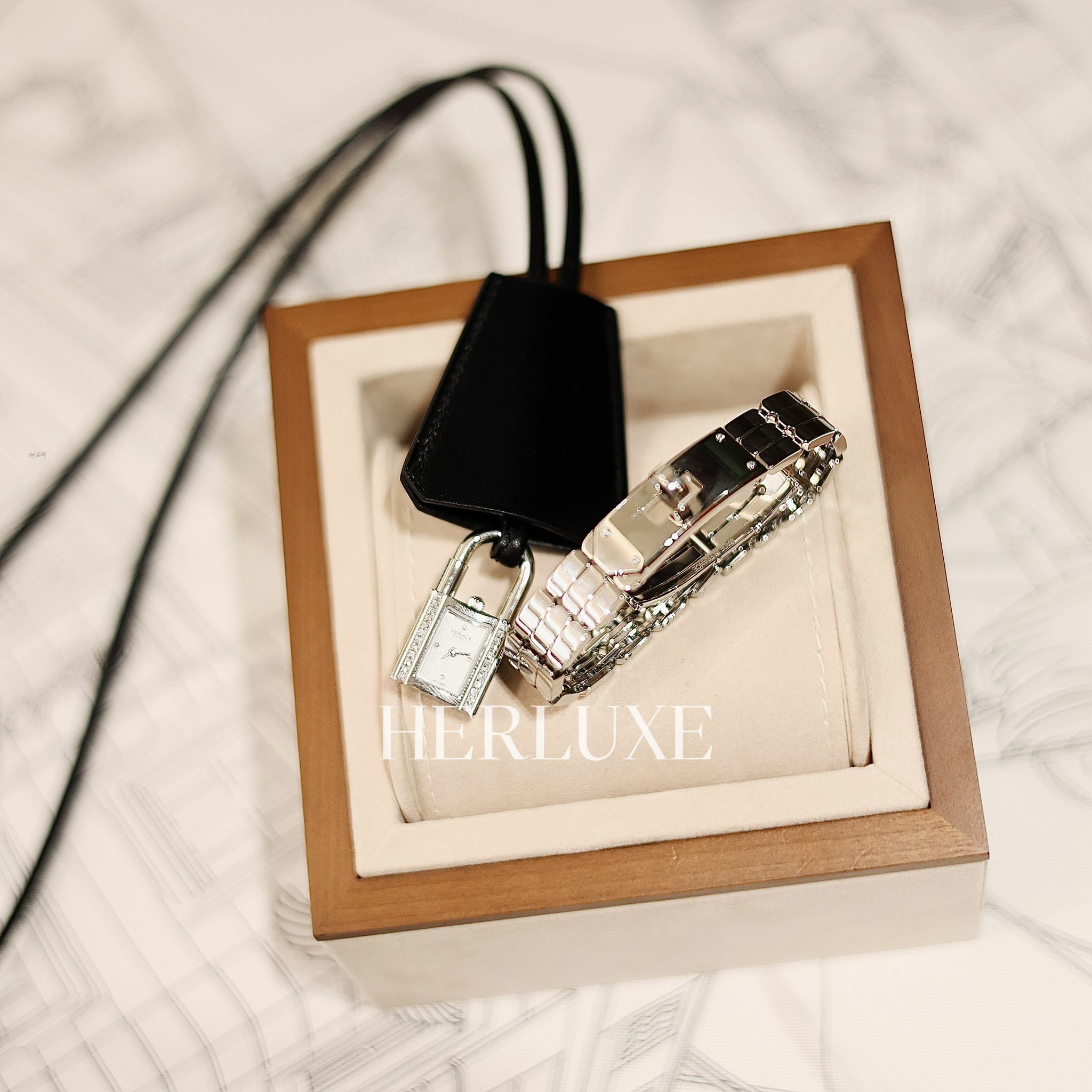 Kelly watch mini model 16mm 有鑽