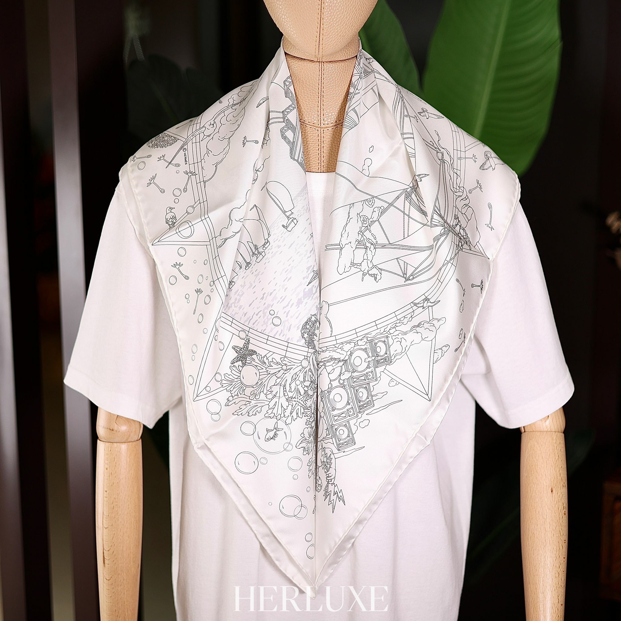 Flagship scarf 100%soie 90x90cm  blanc