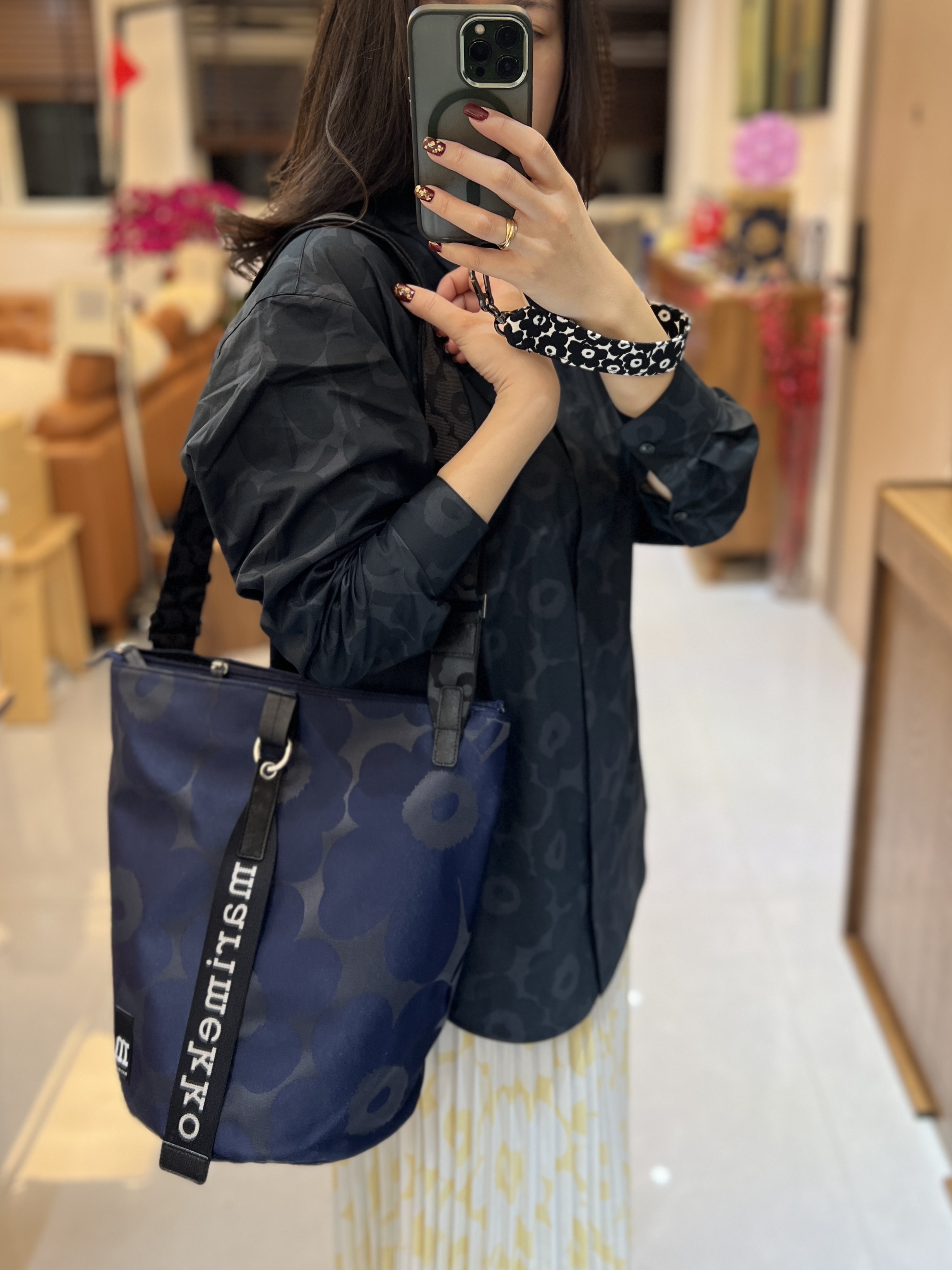 代購現貨 | 藍色暗花斜孭袋 |large | All Day Bucket unikko Shoulder Bag