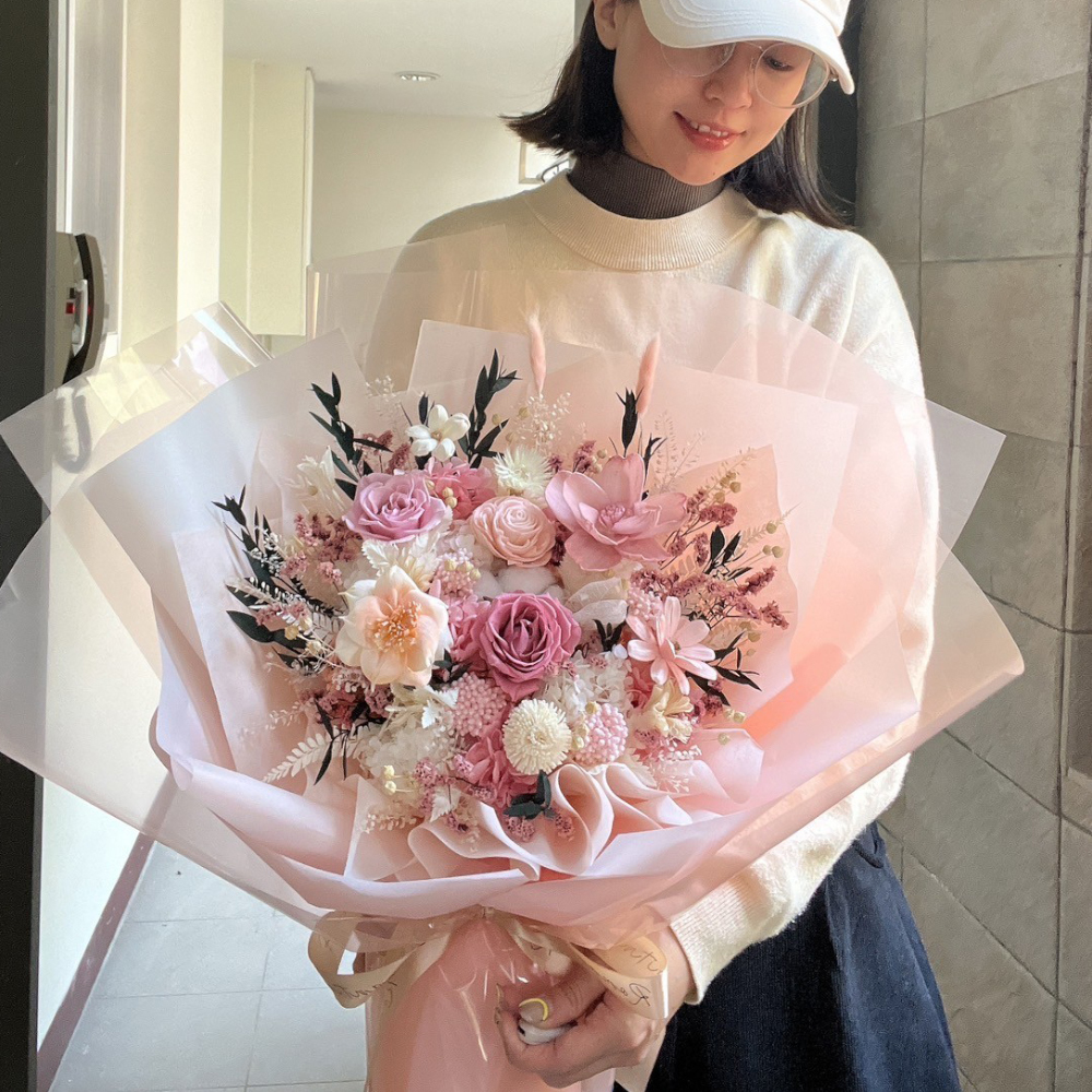 草莓香檳 永生玫瑰花束