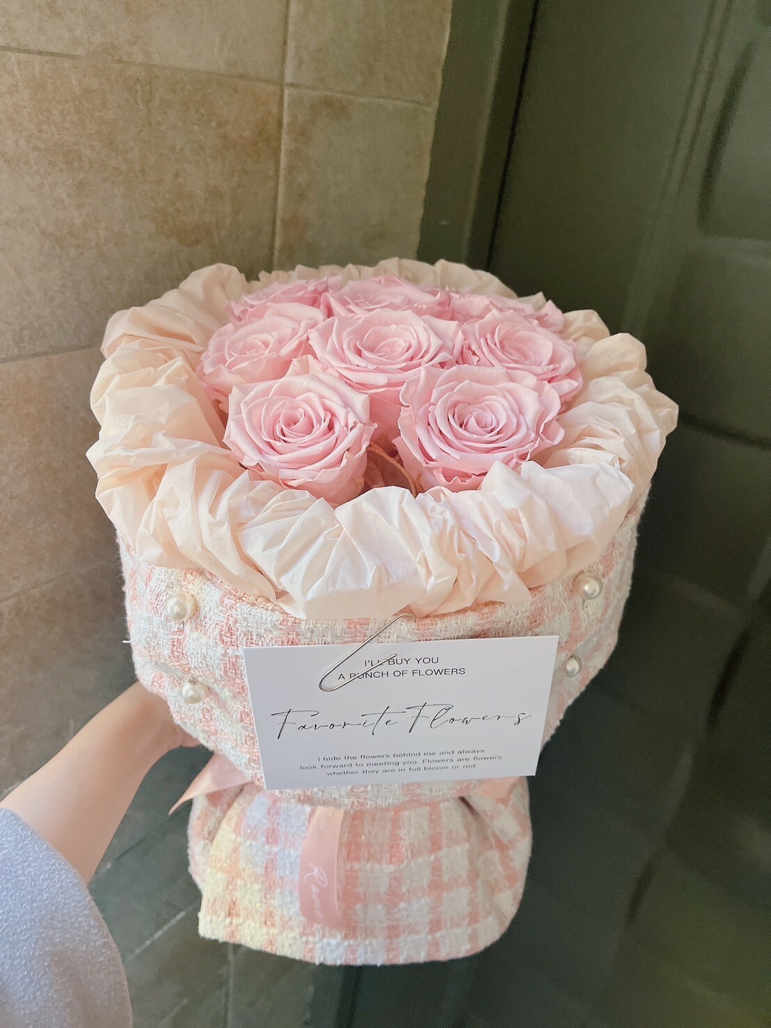 粉色系小香風頂級厄瓜多永生玫瑰花花束