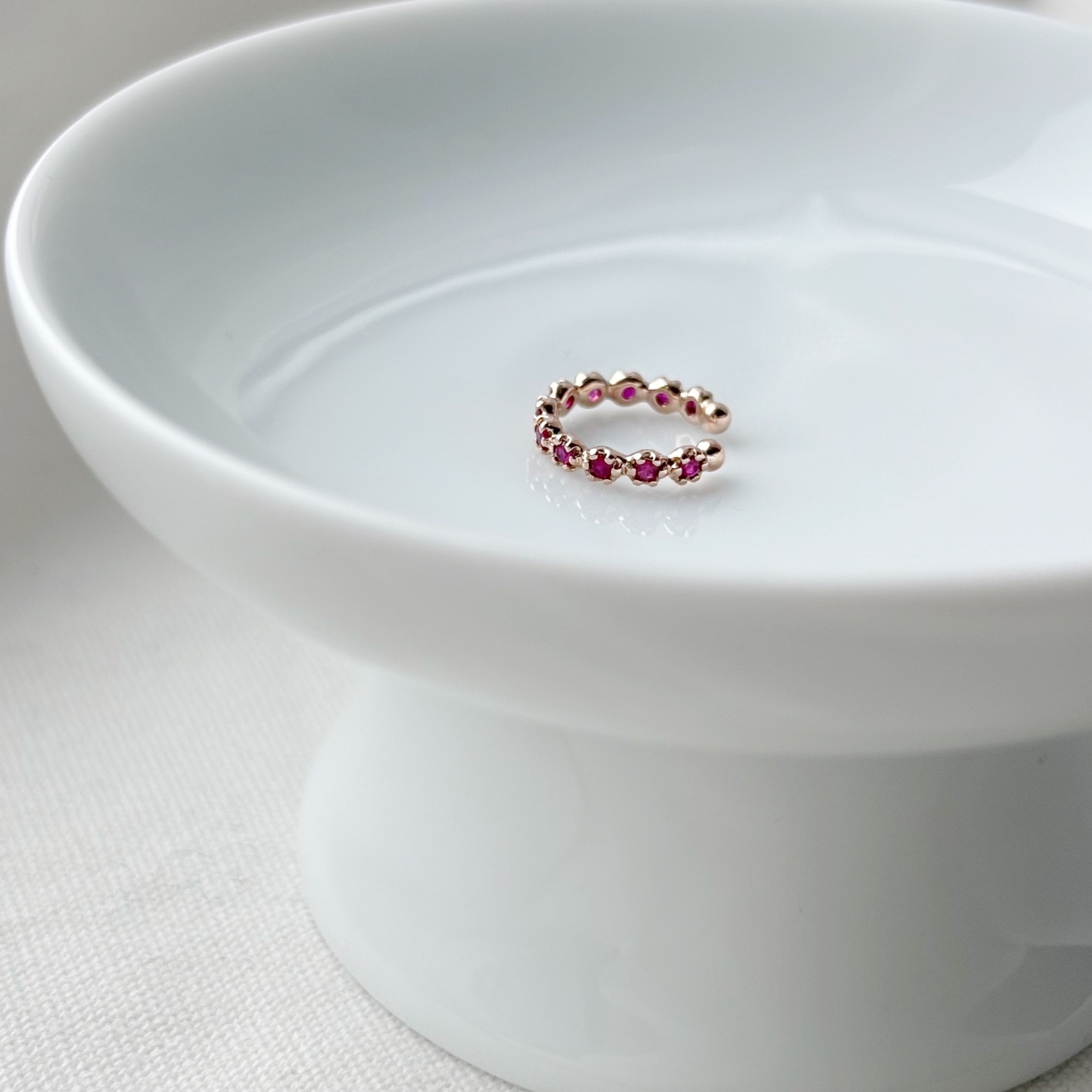 14K整圈小花紅寶石耳骨夾