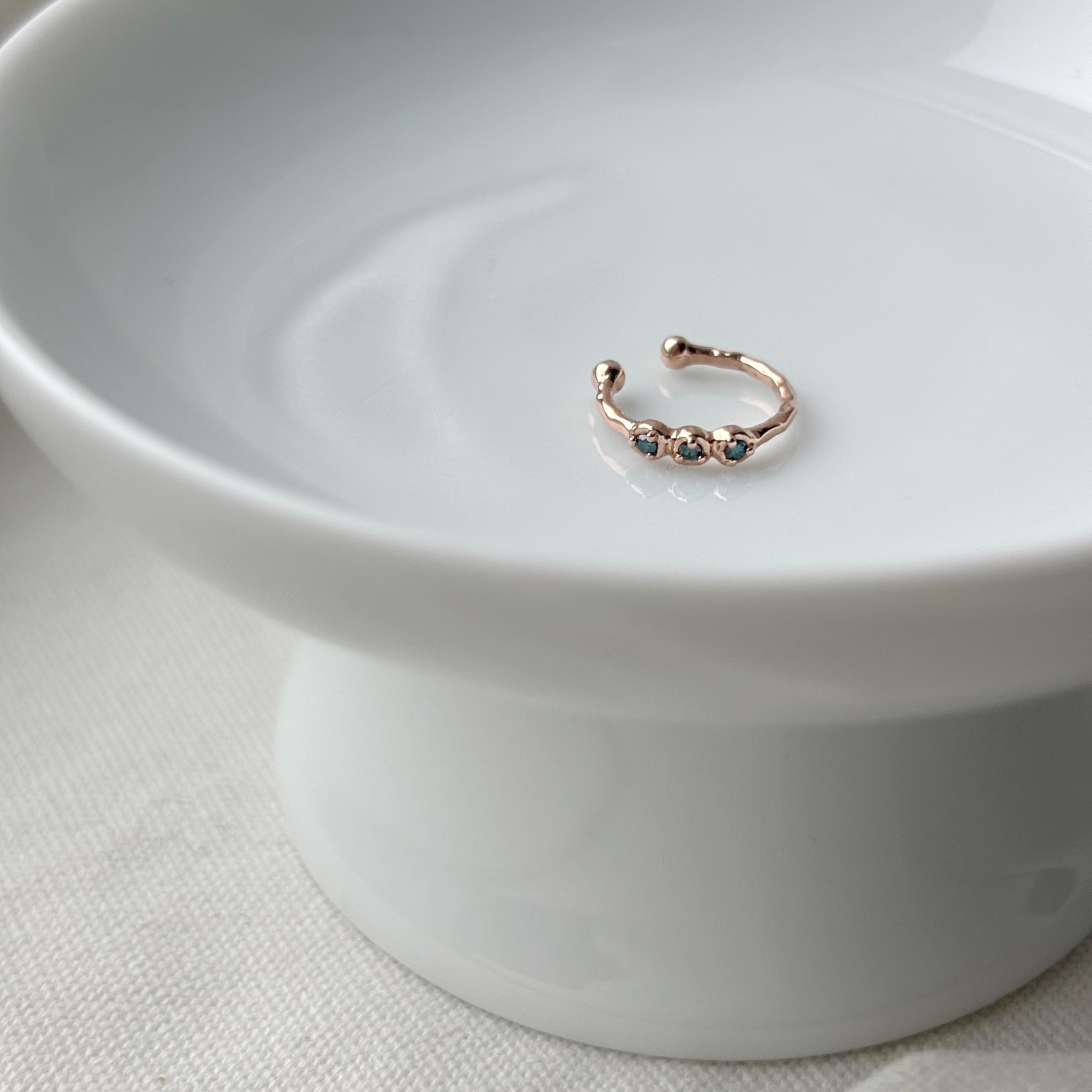 14K三連小藍鑽耳骨夾