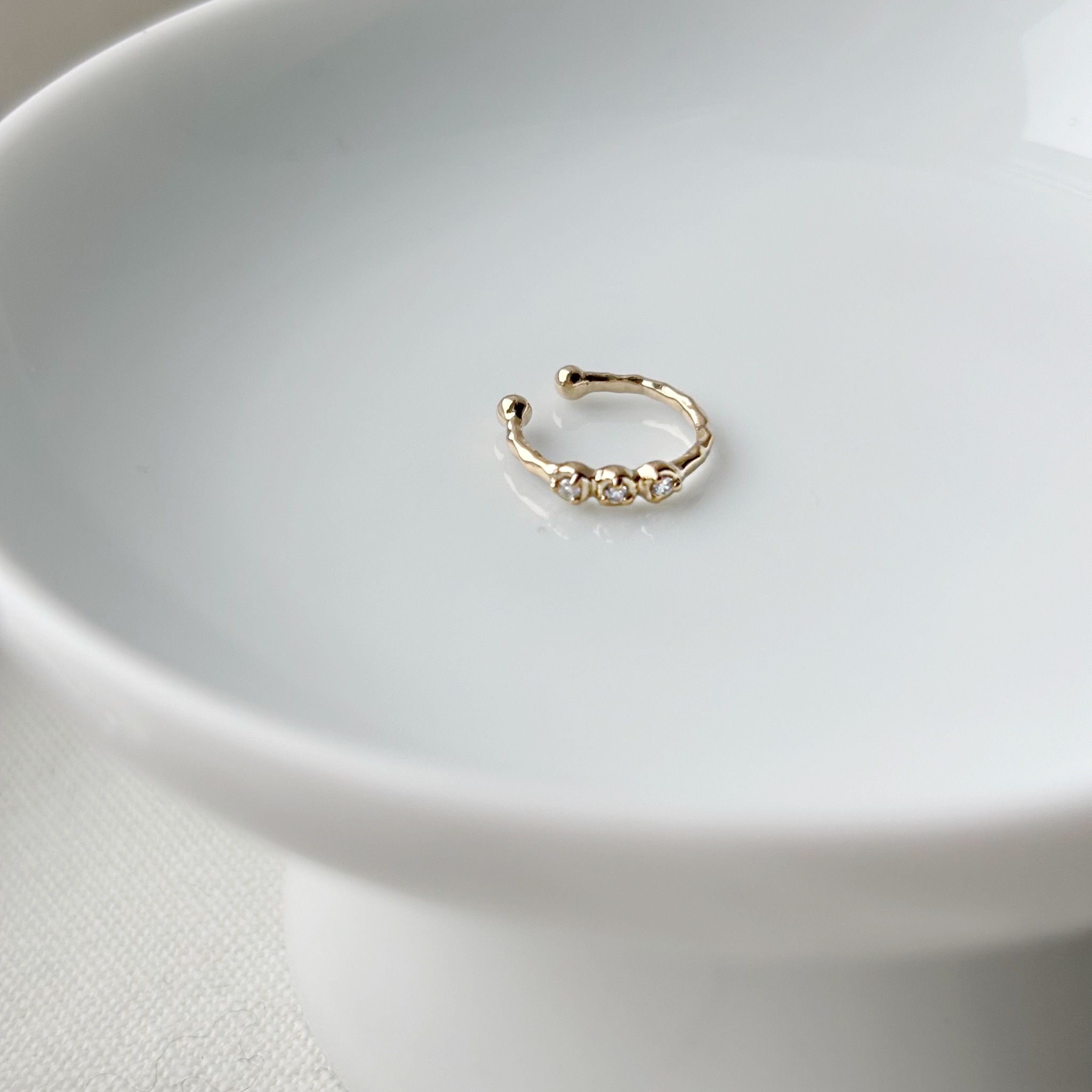 14K三連小真鑽耳骨夾