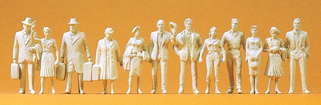 Preiser 63000 1:32 Travelers and passers-by, kit, 12 pieces, unpainted