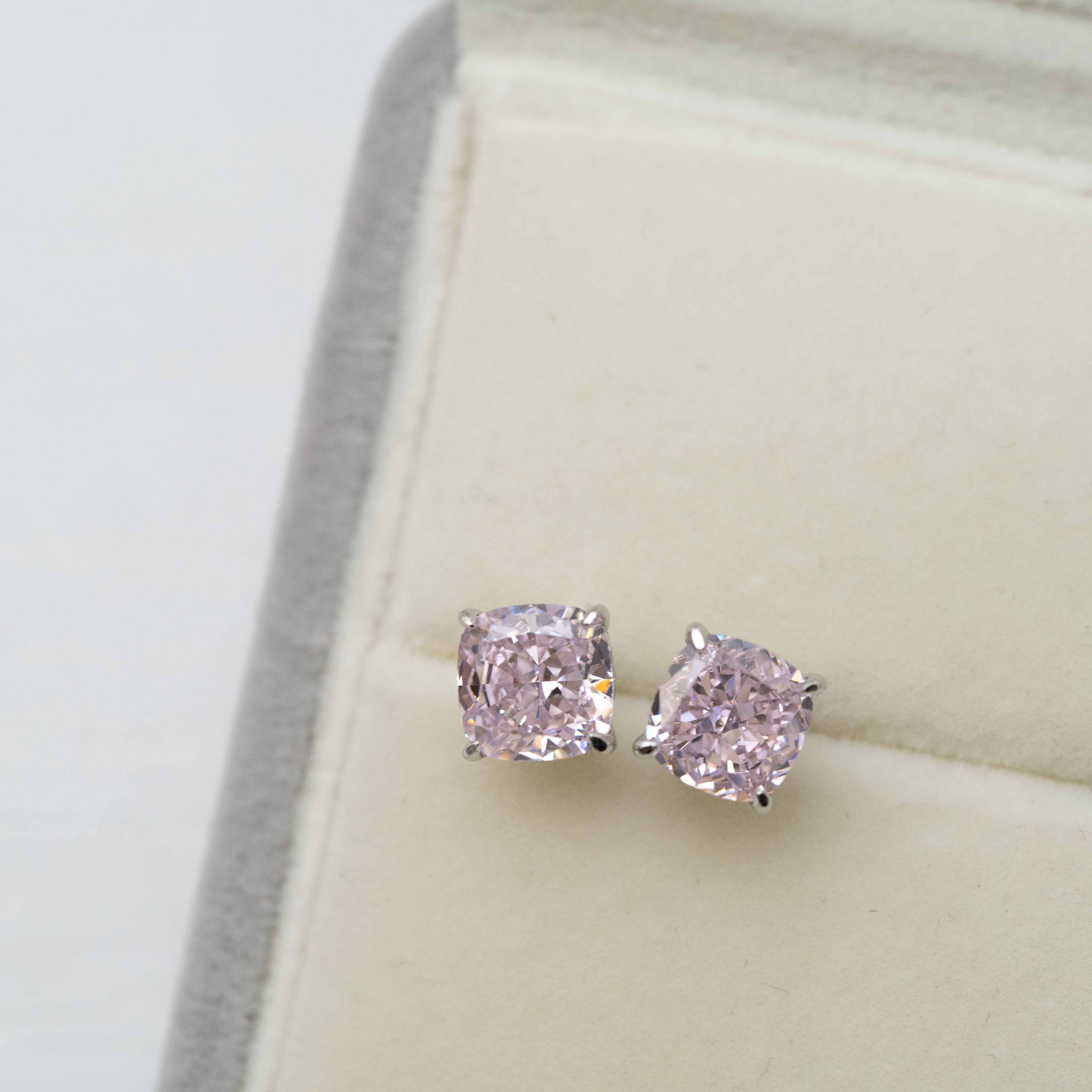 培育寶石耳環（方形粉紅石）