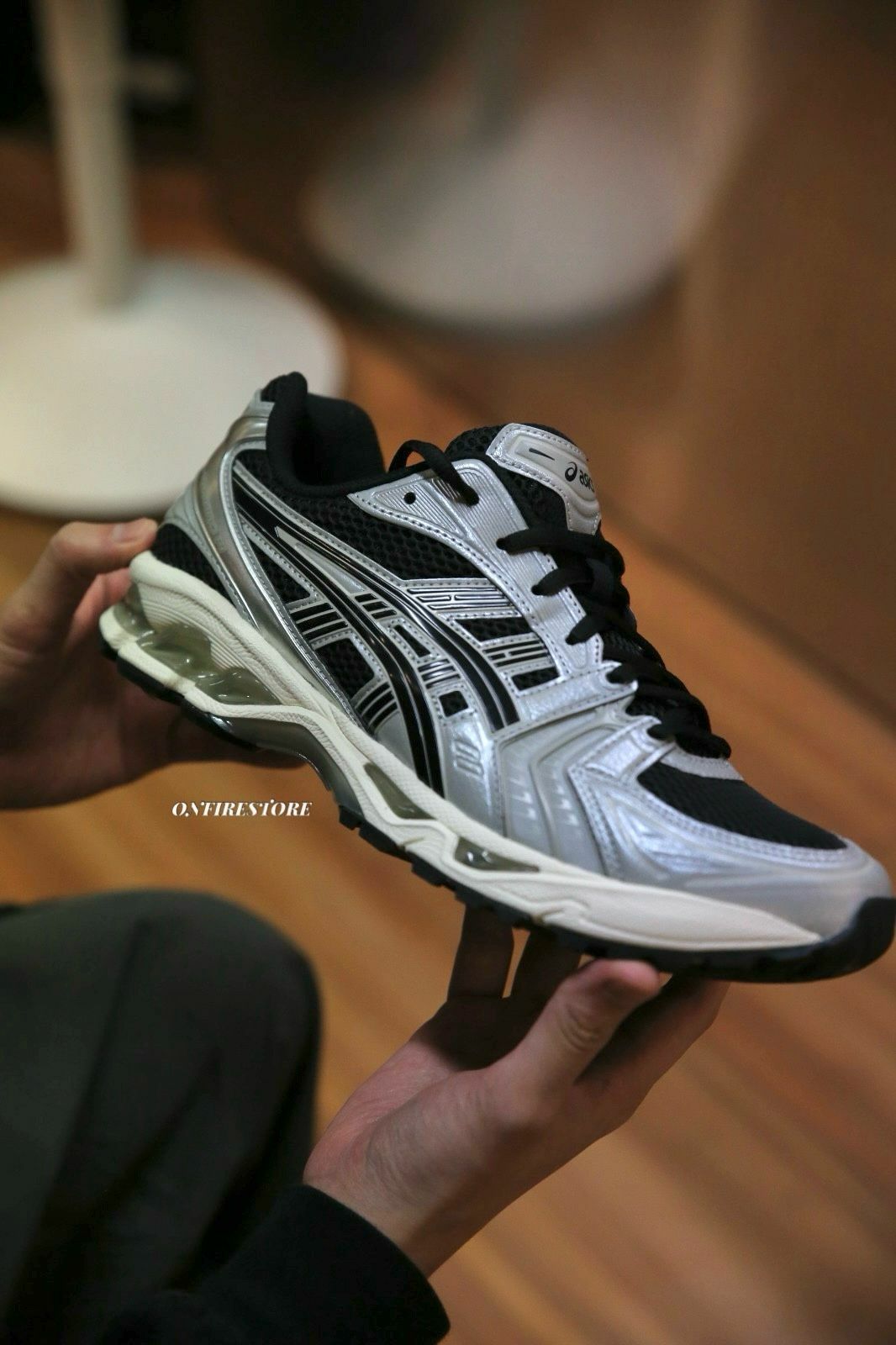 {現貨} ASICS Gel-Kayano 14 Black / Seal Grey 1201A019-005