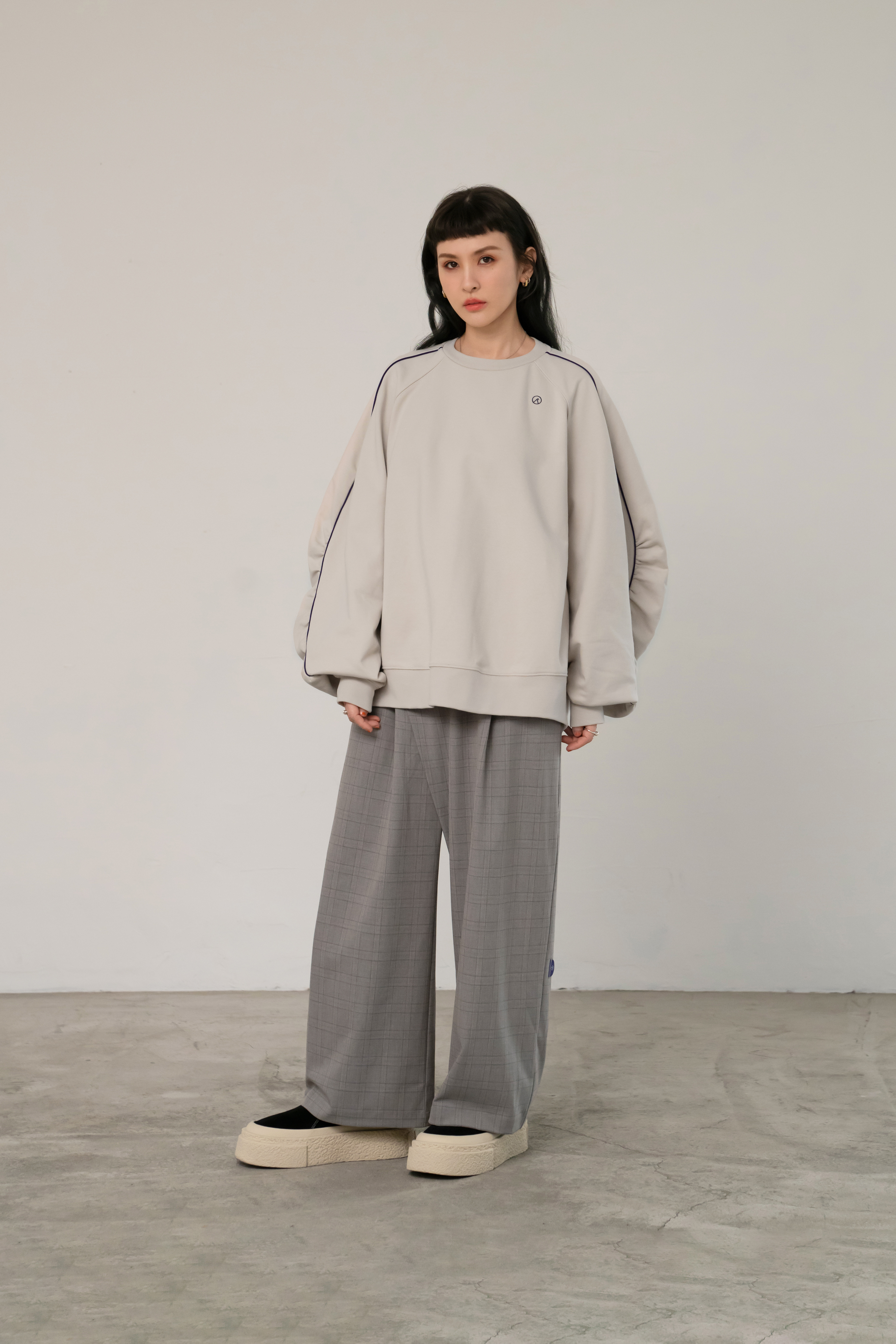 Marshmallow Crew Neck Sweatshirt | Cream