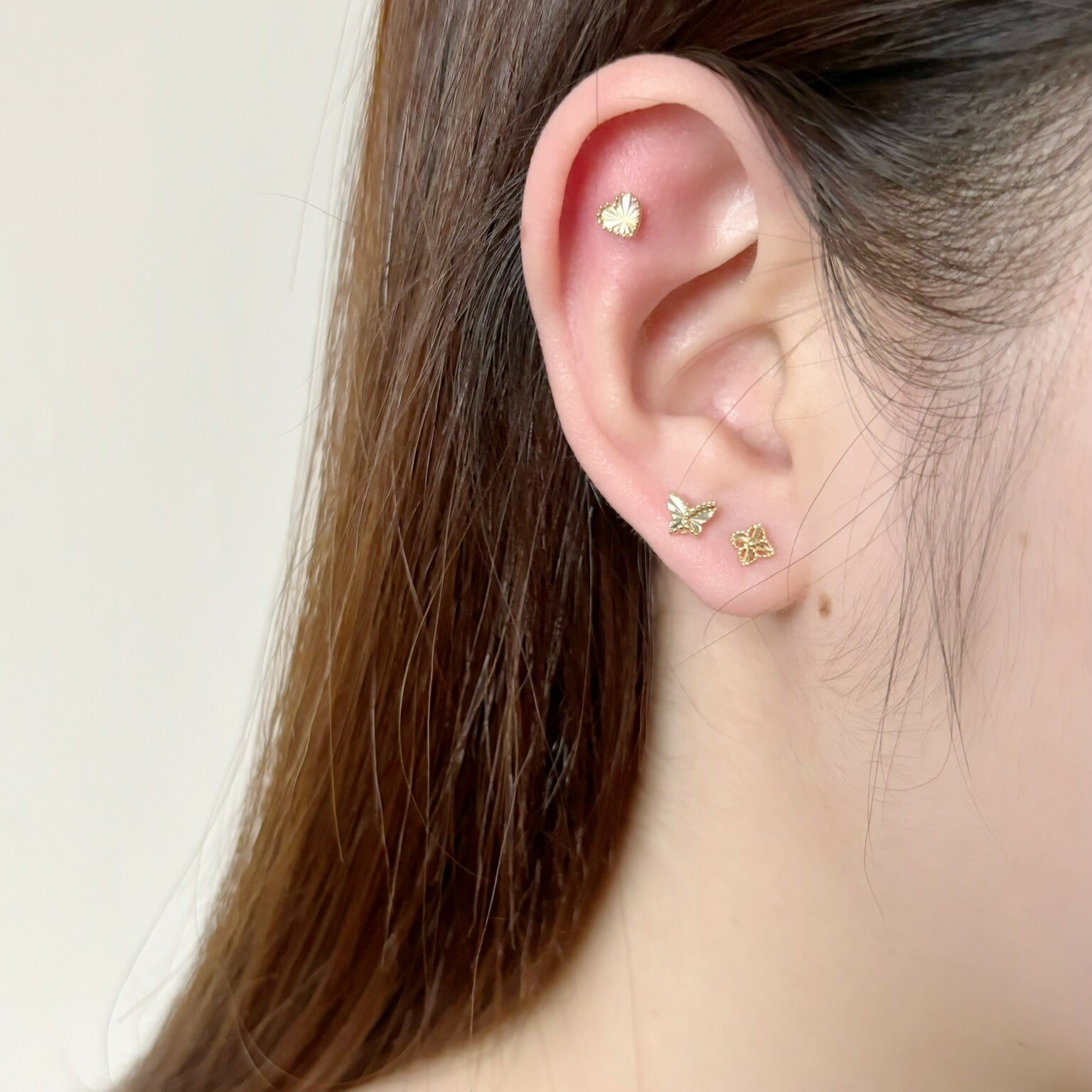 14K蛋糕邊切割愛心轉珠耳環