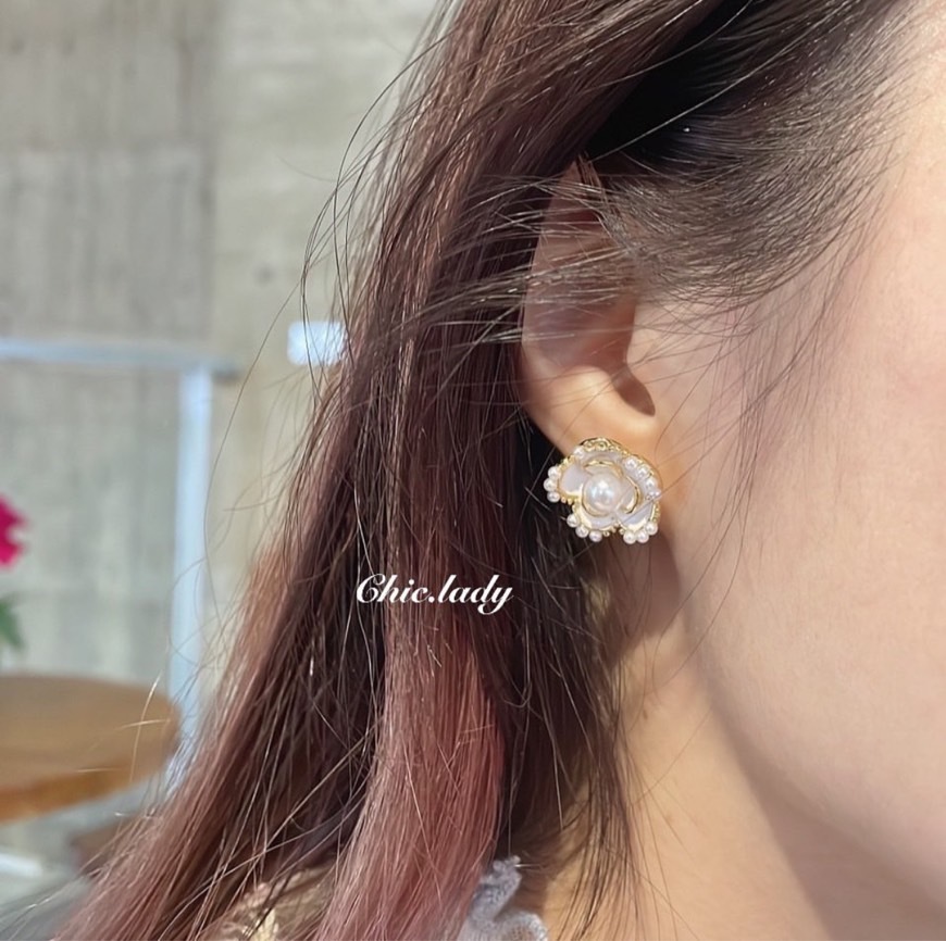 Earrings | 優雅山茶花