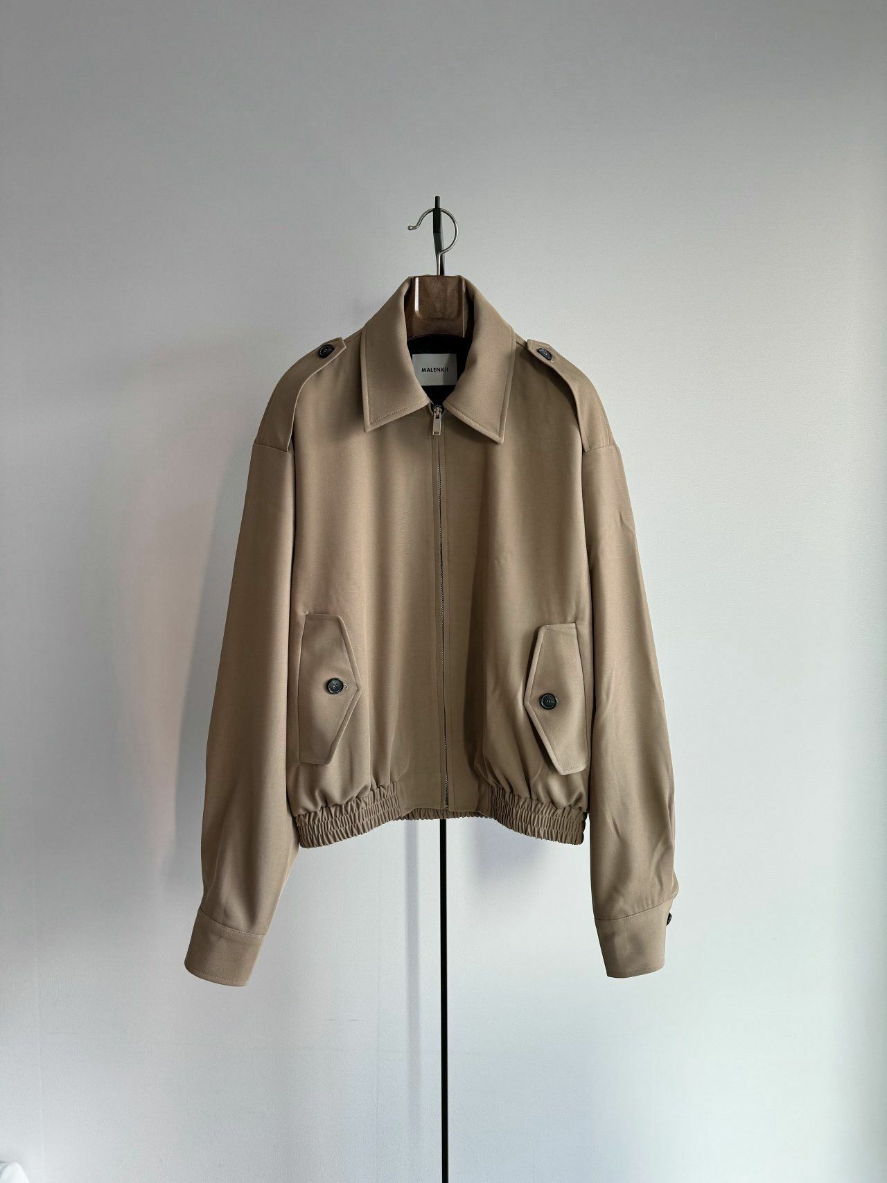 淨色反領拉鍊外套 MALENKII-056JK