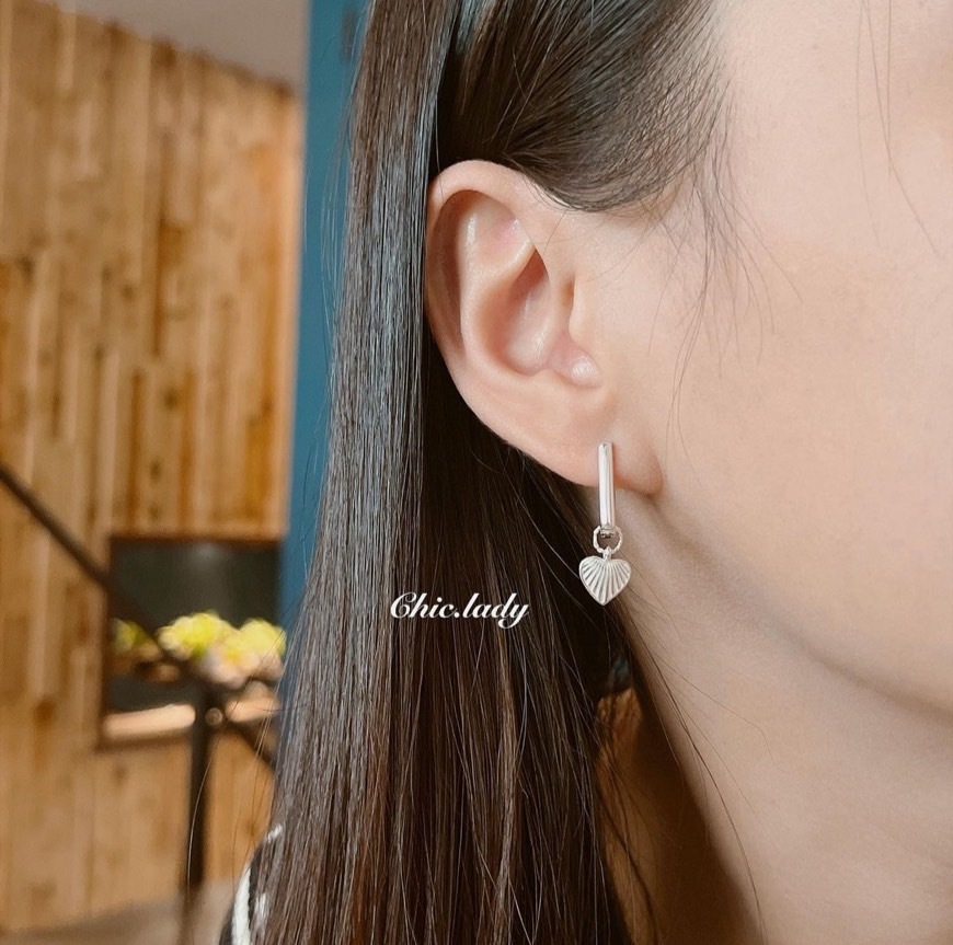 Earrings | 麗莎的愛心耳環