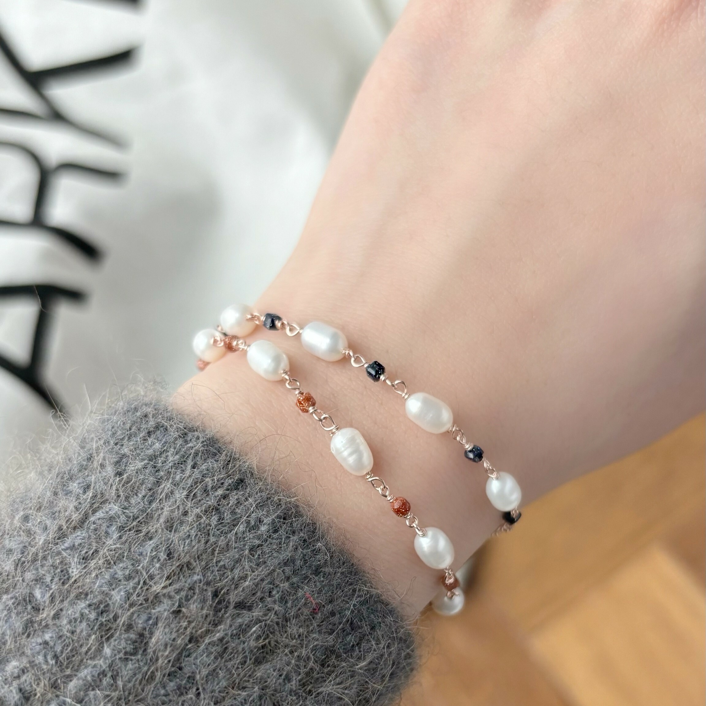 米粒珍珠藍砂石手鍊