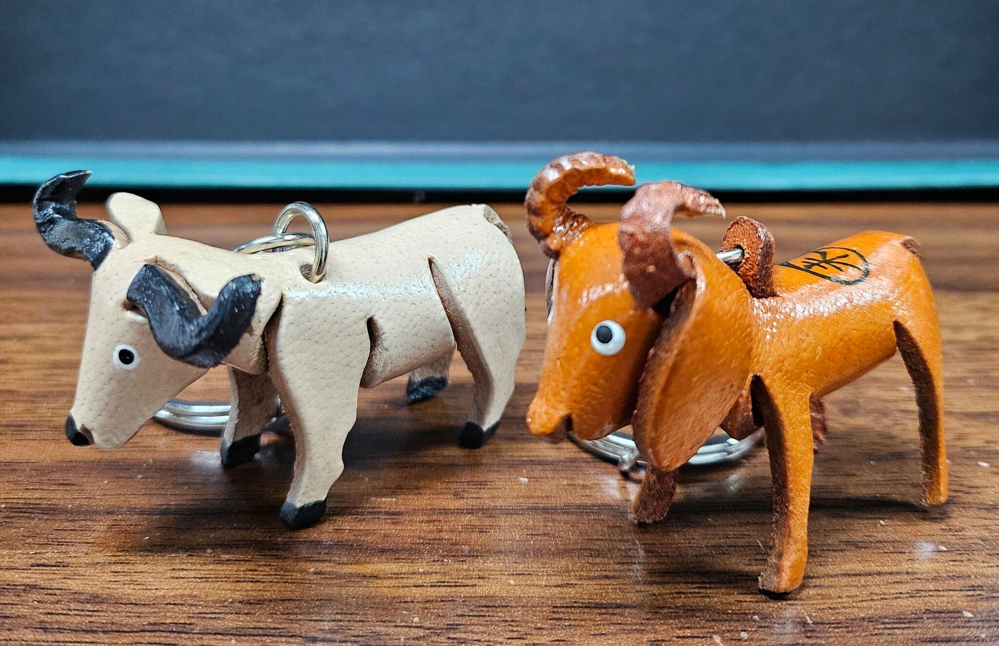 🇹🇭 泰國 HAND MADE牛皮匙扣 (山牛／山羊) (T1/548)