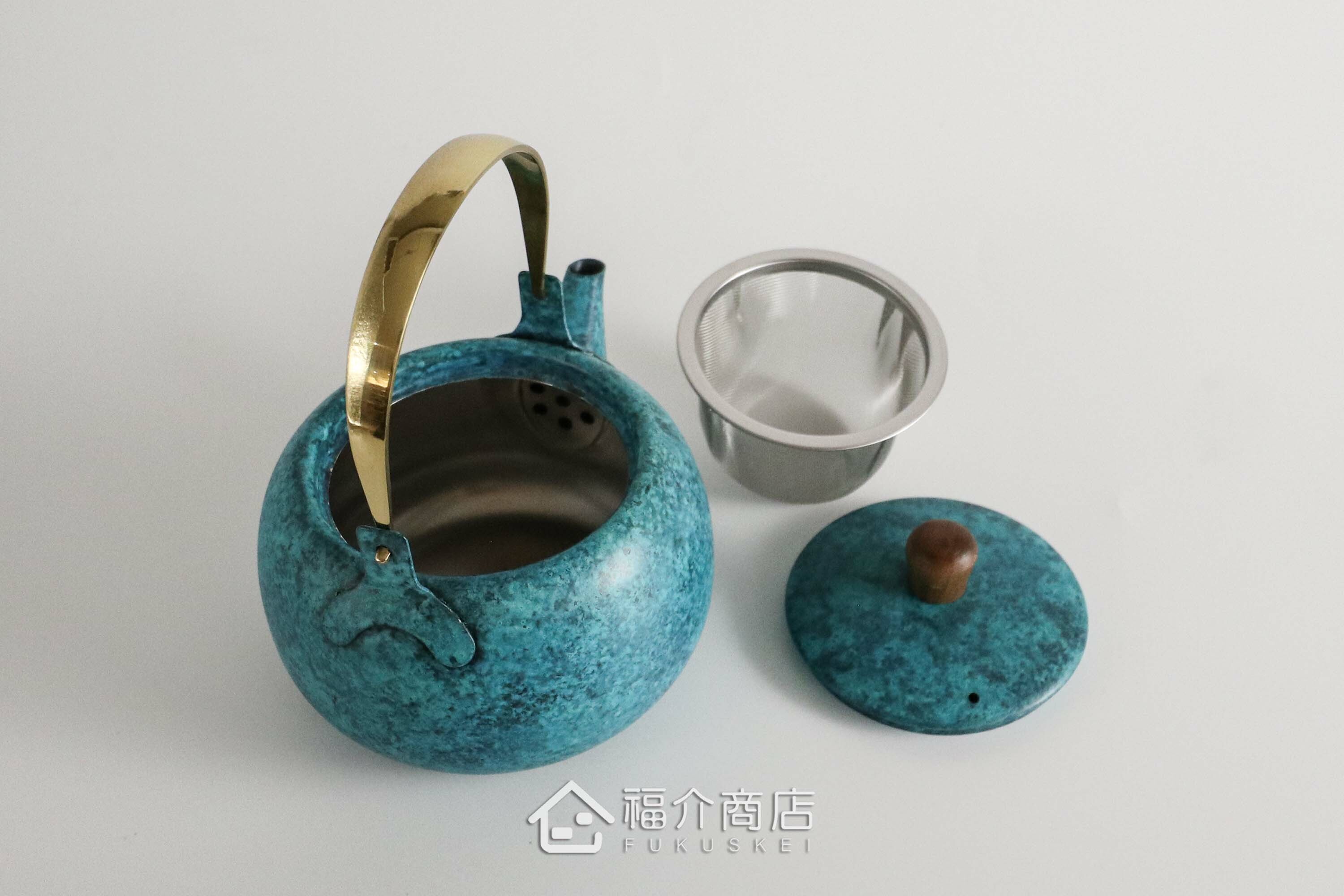 泡茶用的藍色不鏽鋼材質泡茶壺